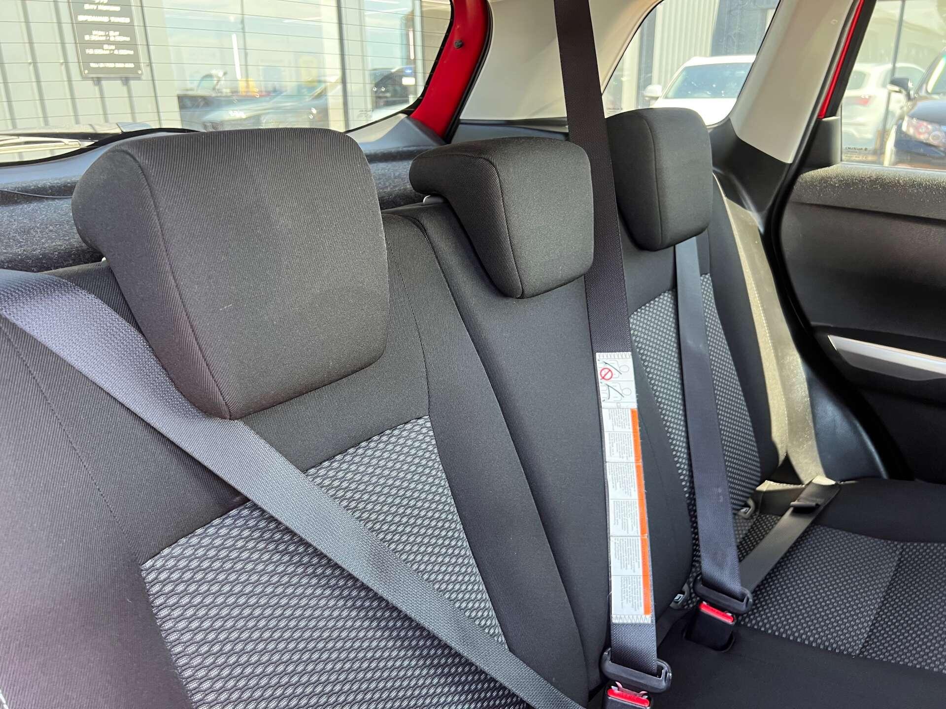 Suzuki Vitara view 31