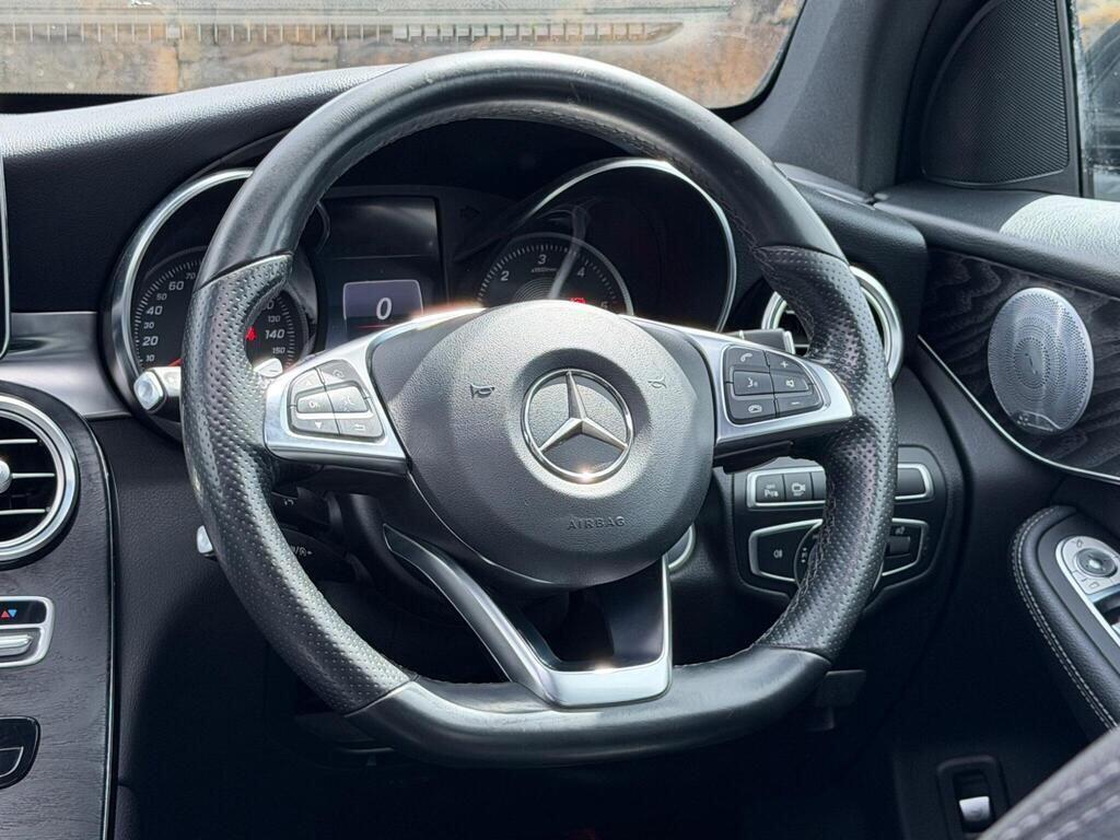 Mercedes-Benz GLC view 27