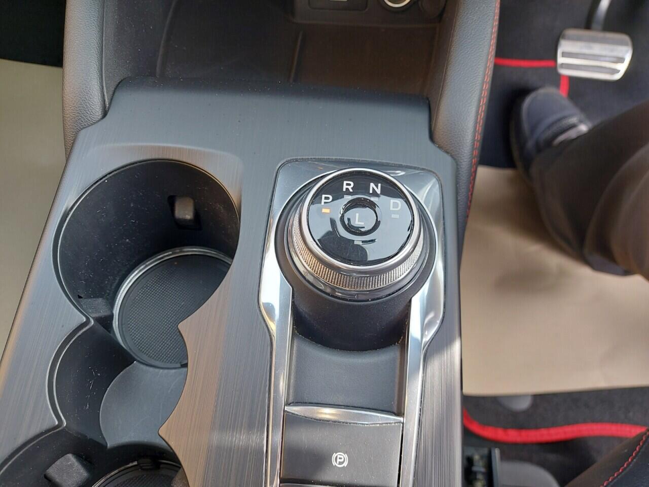 Ford Kuga view 14