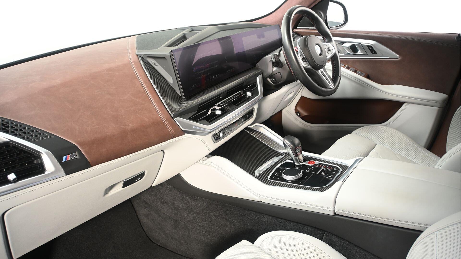 BMW XM view 7
