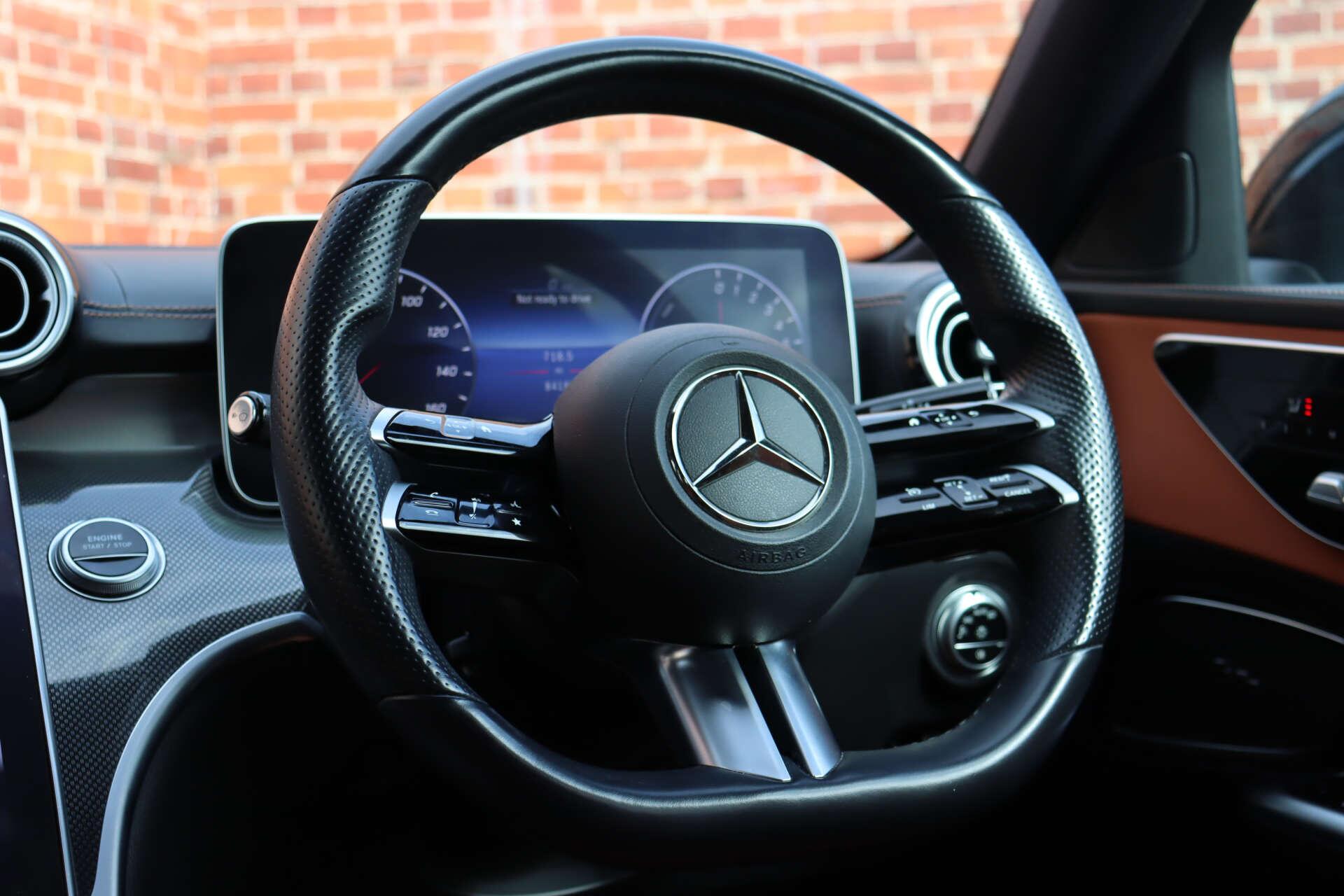 Mercedes-Benz C Class view 9