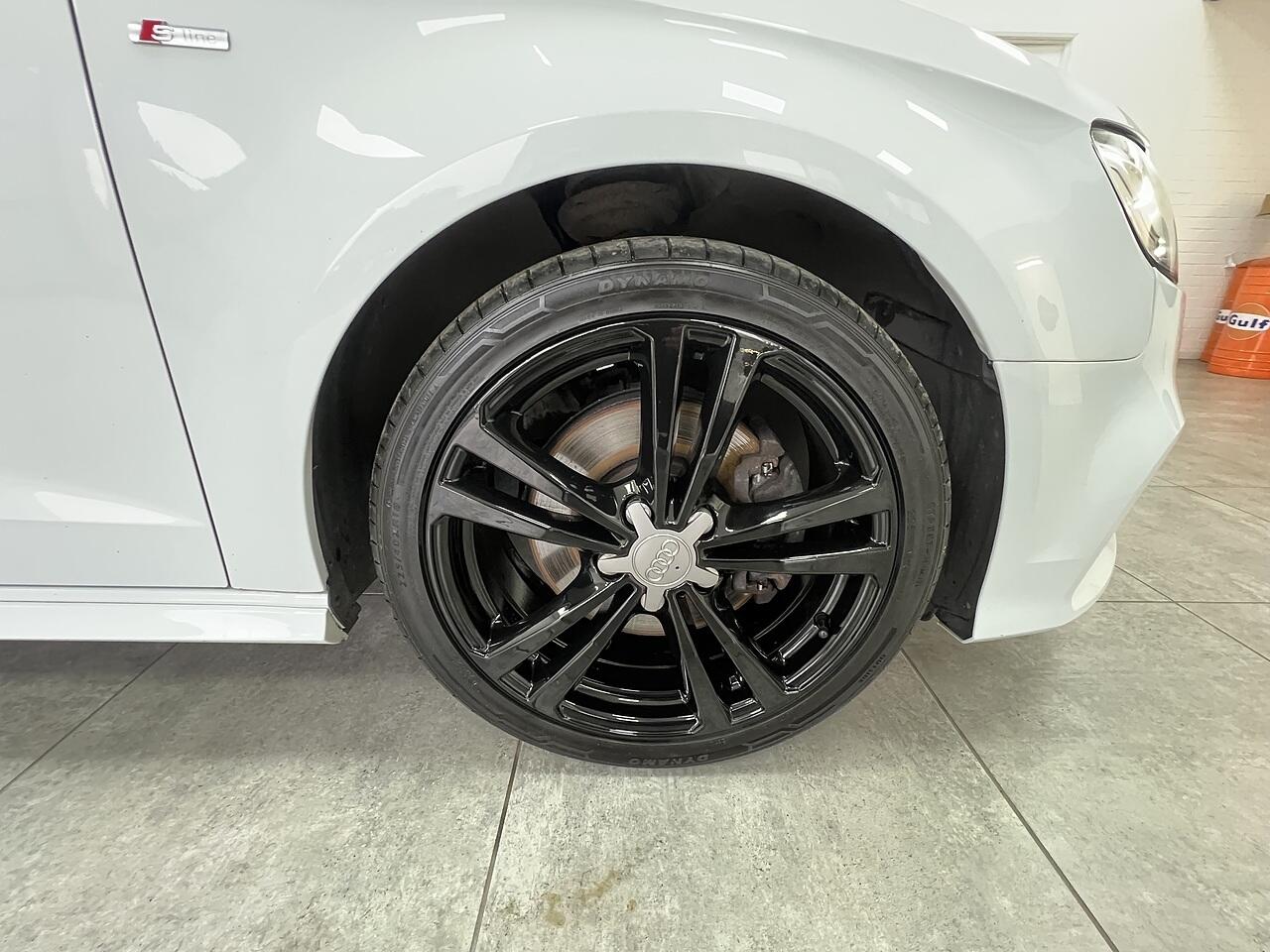 Audi A3 view 22