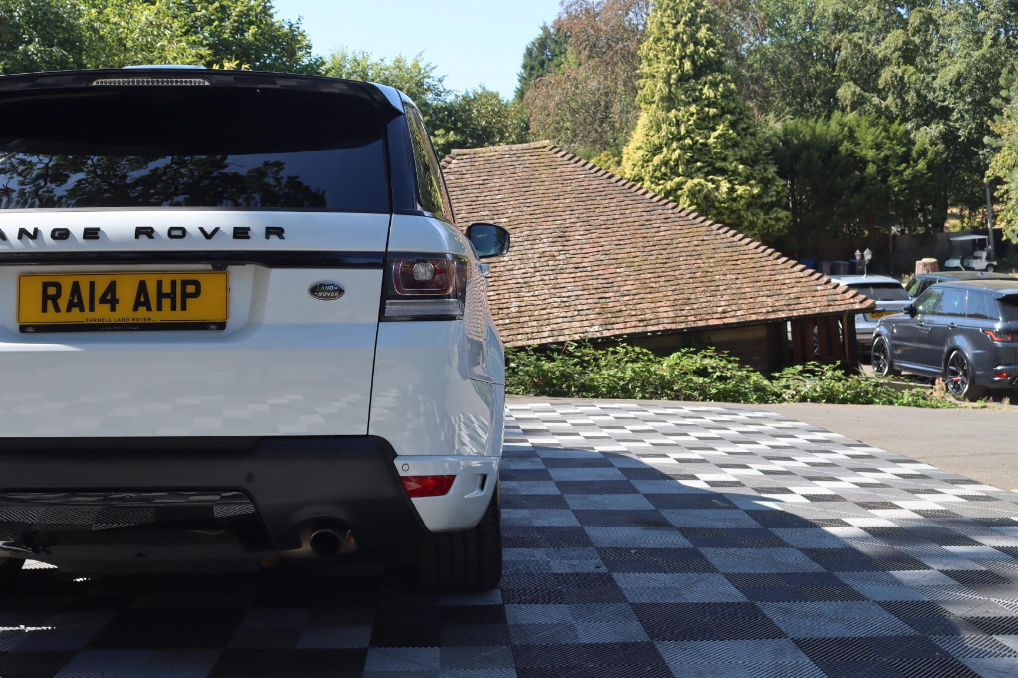 Land Rover Range Rover Sport view 42