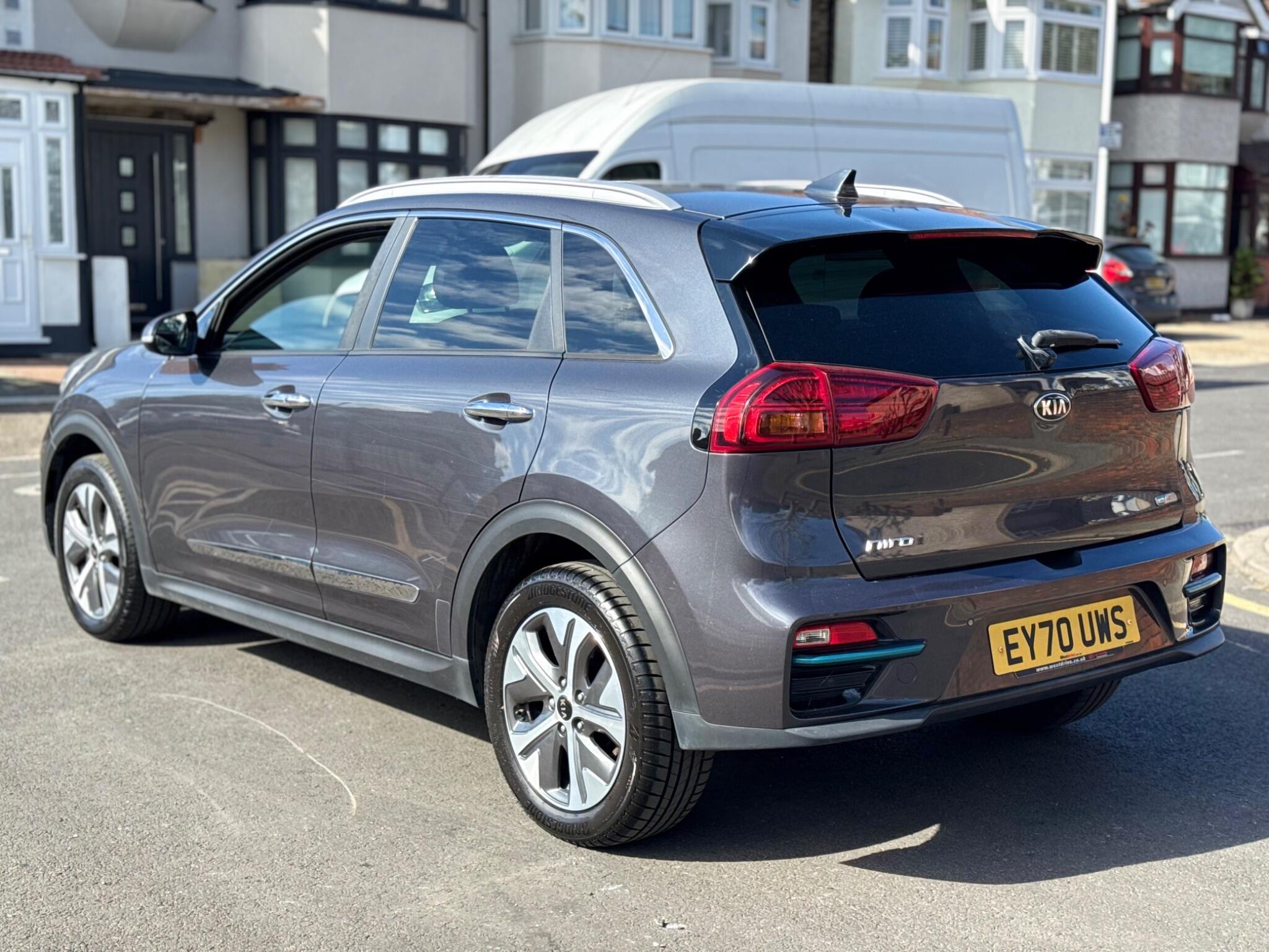 Kia Niro view 8