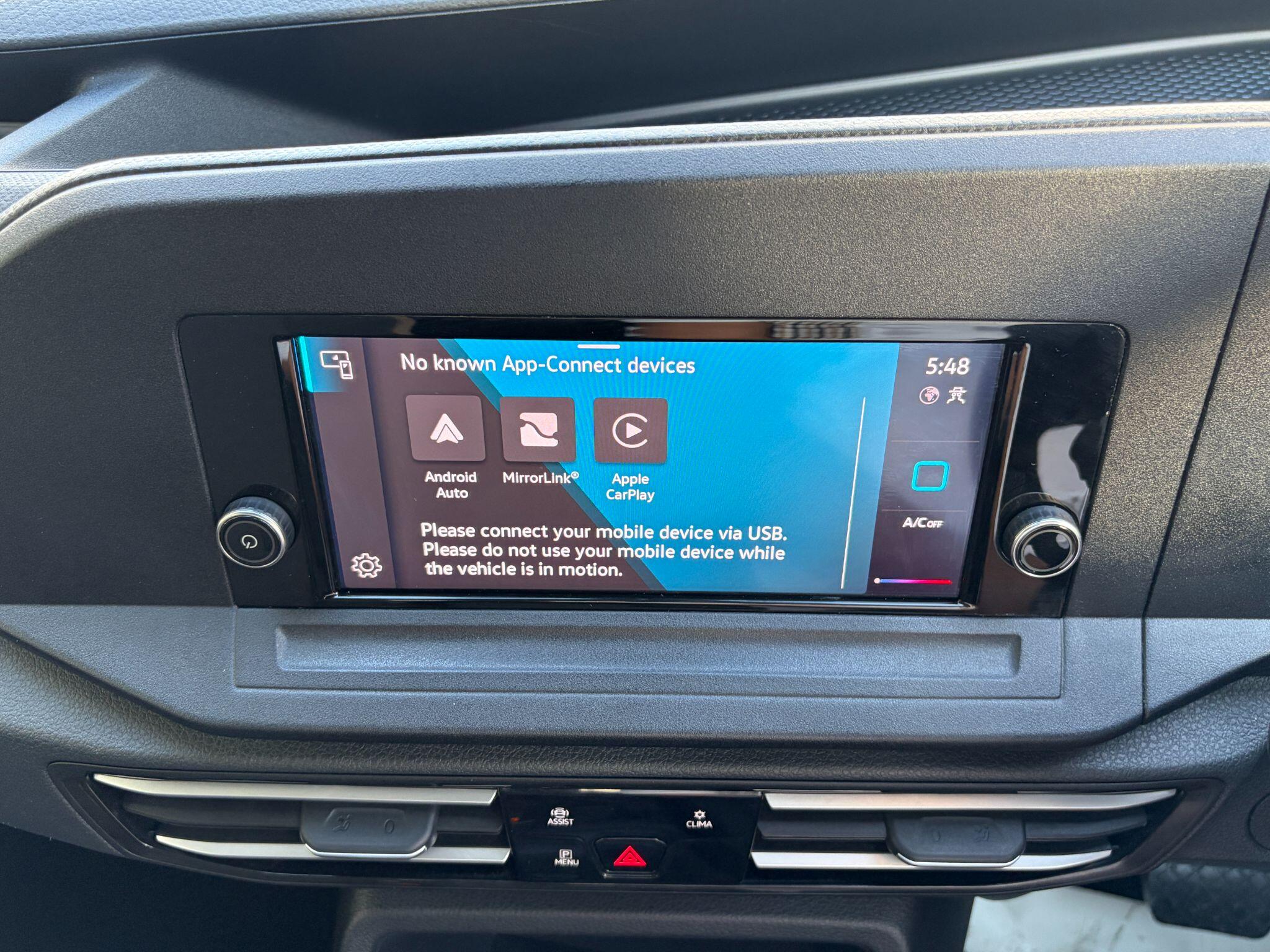 Volkswagen Caddy Maxi view 21