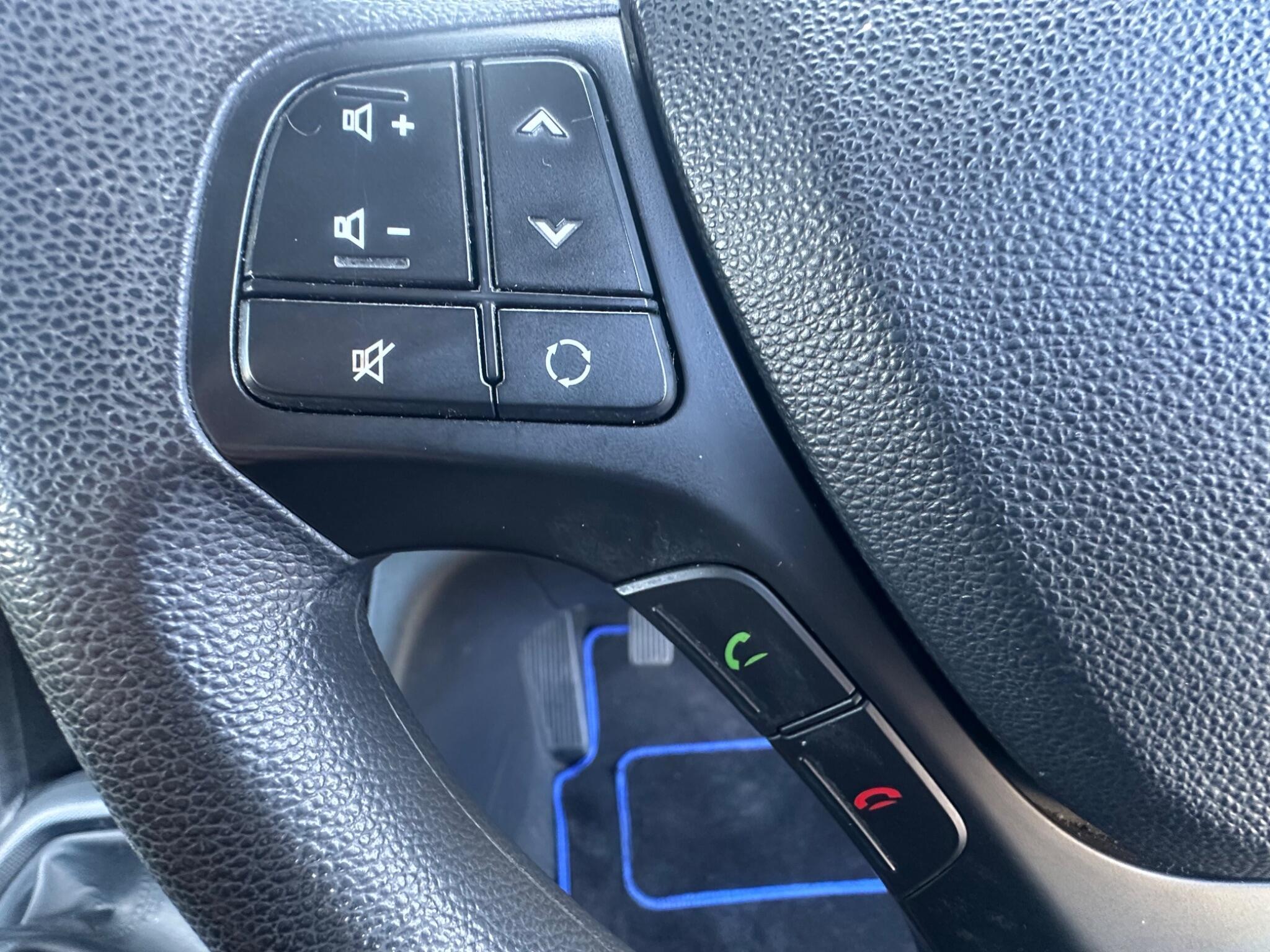 Hyundai I10 view 15