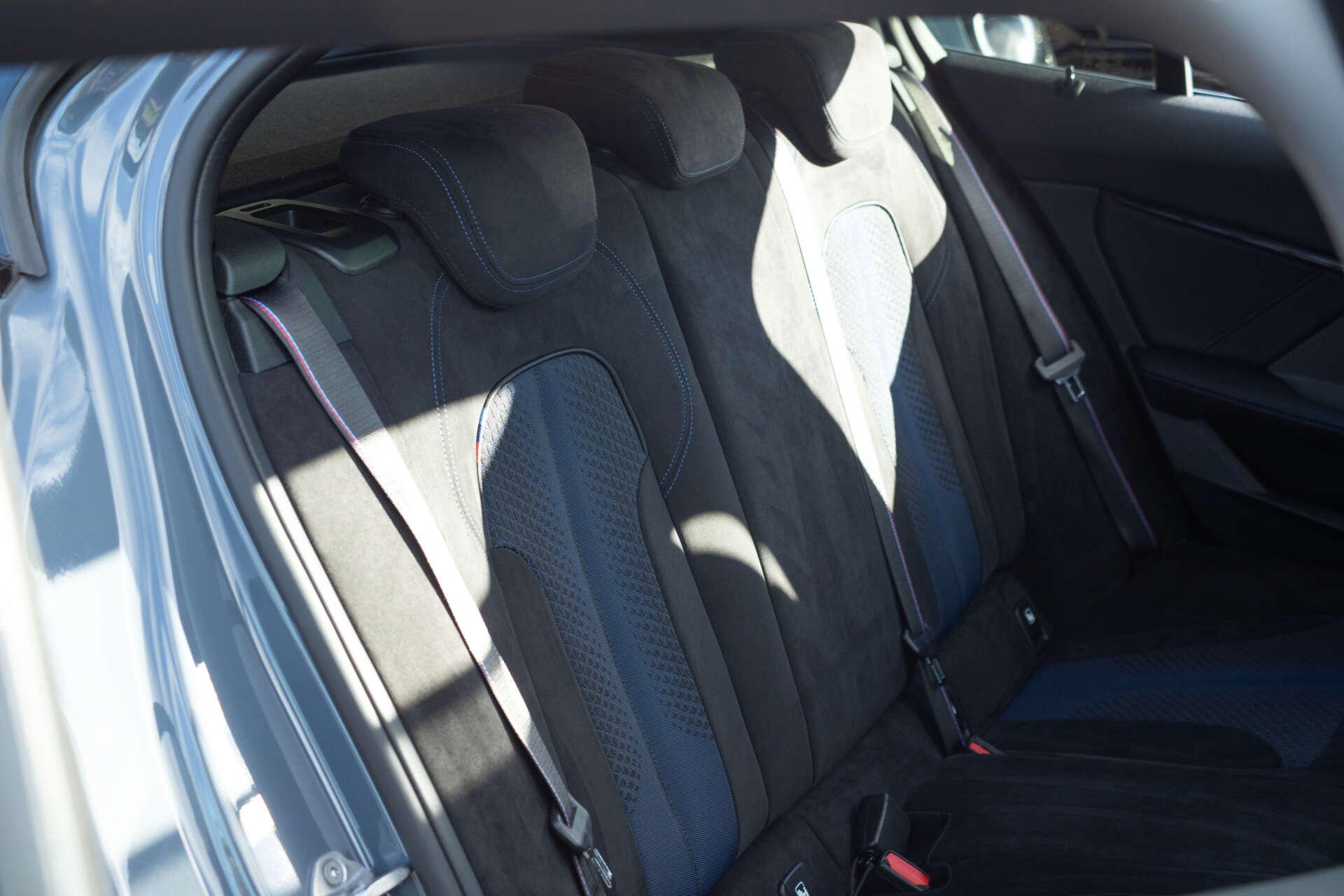 BMW 1 Series view 44