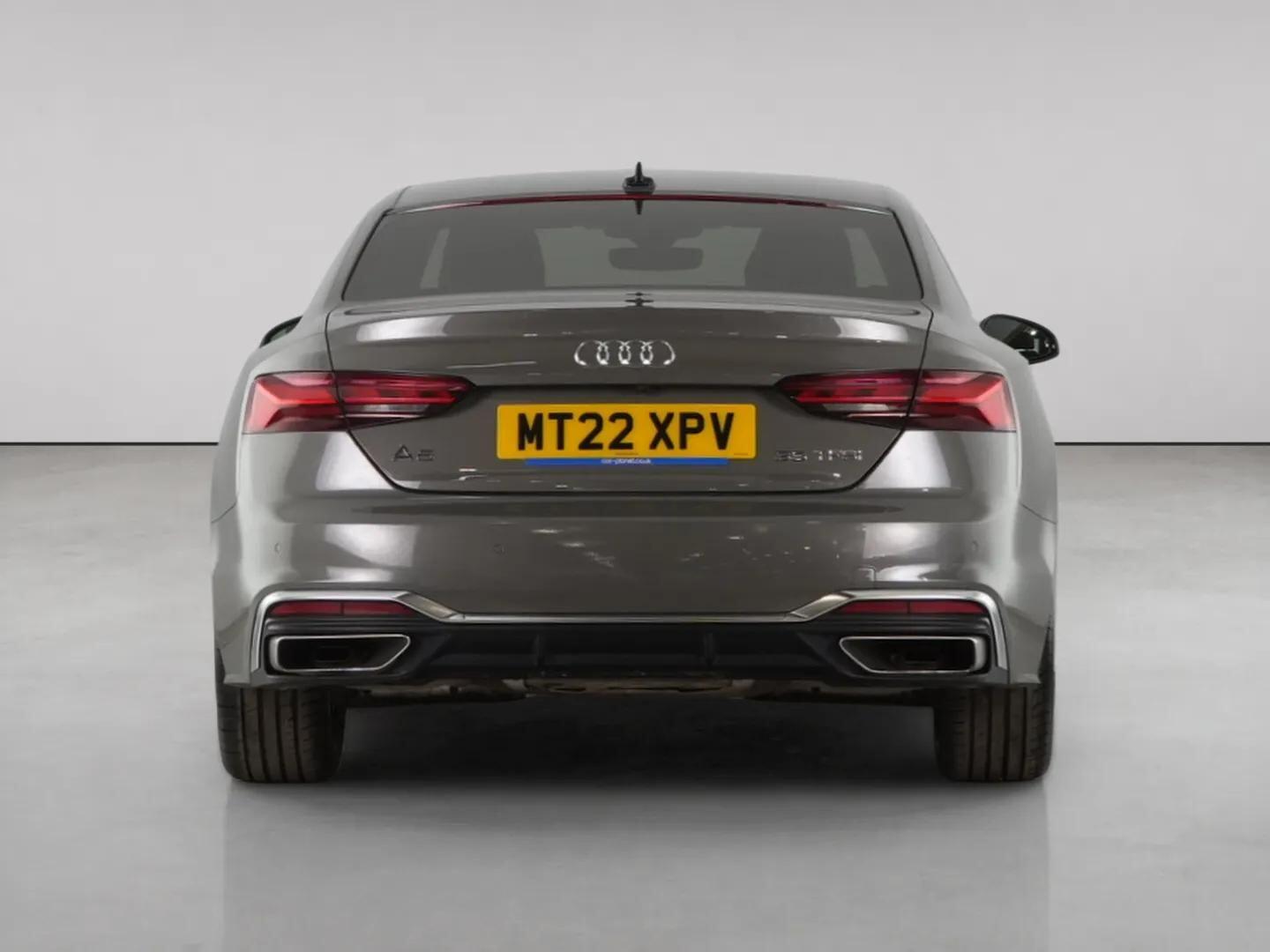 Audi A5 view 7