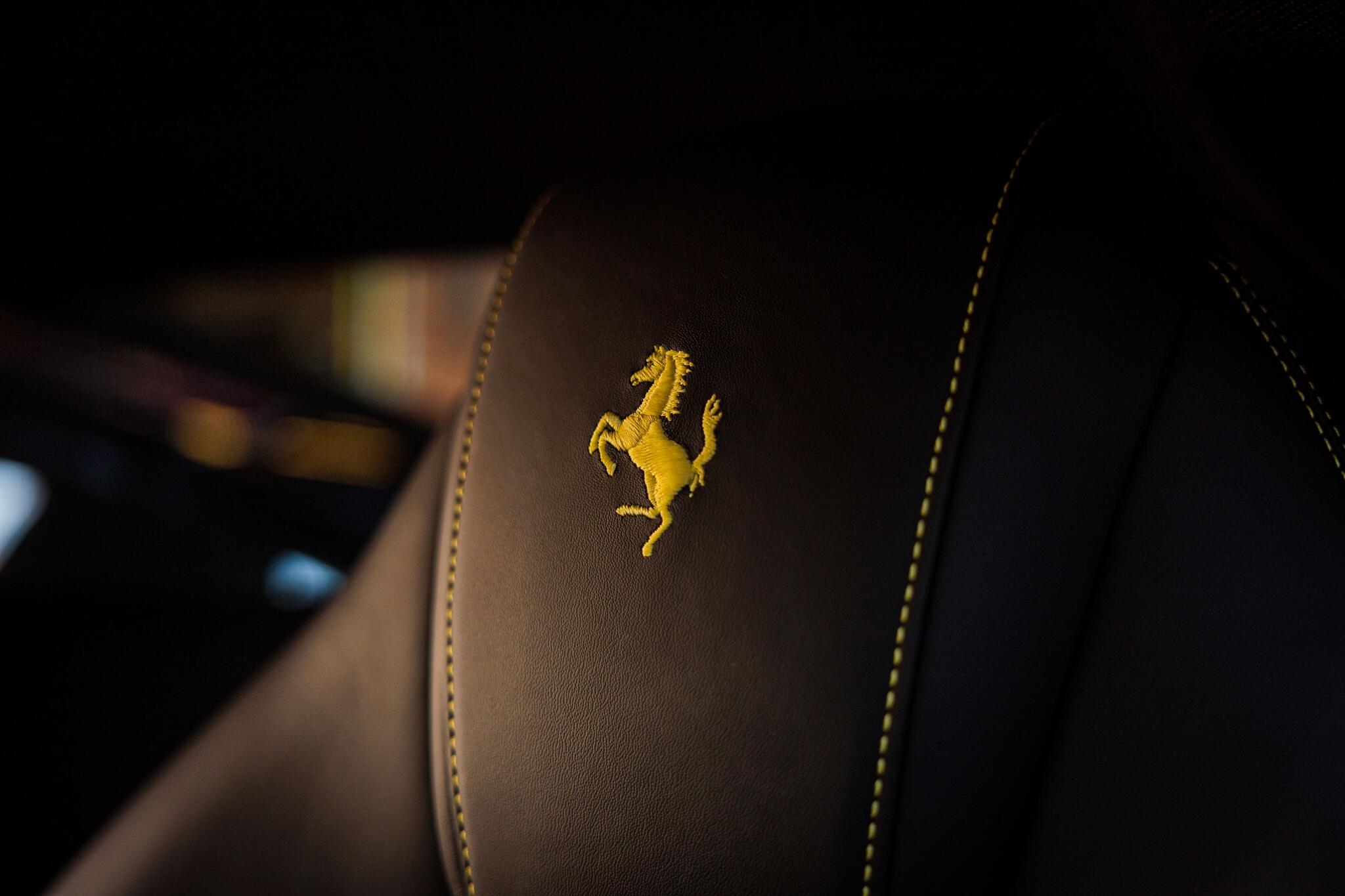 Ferrari 488 view 36