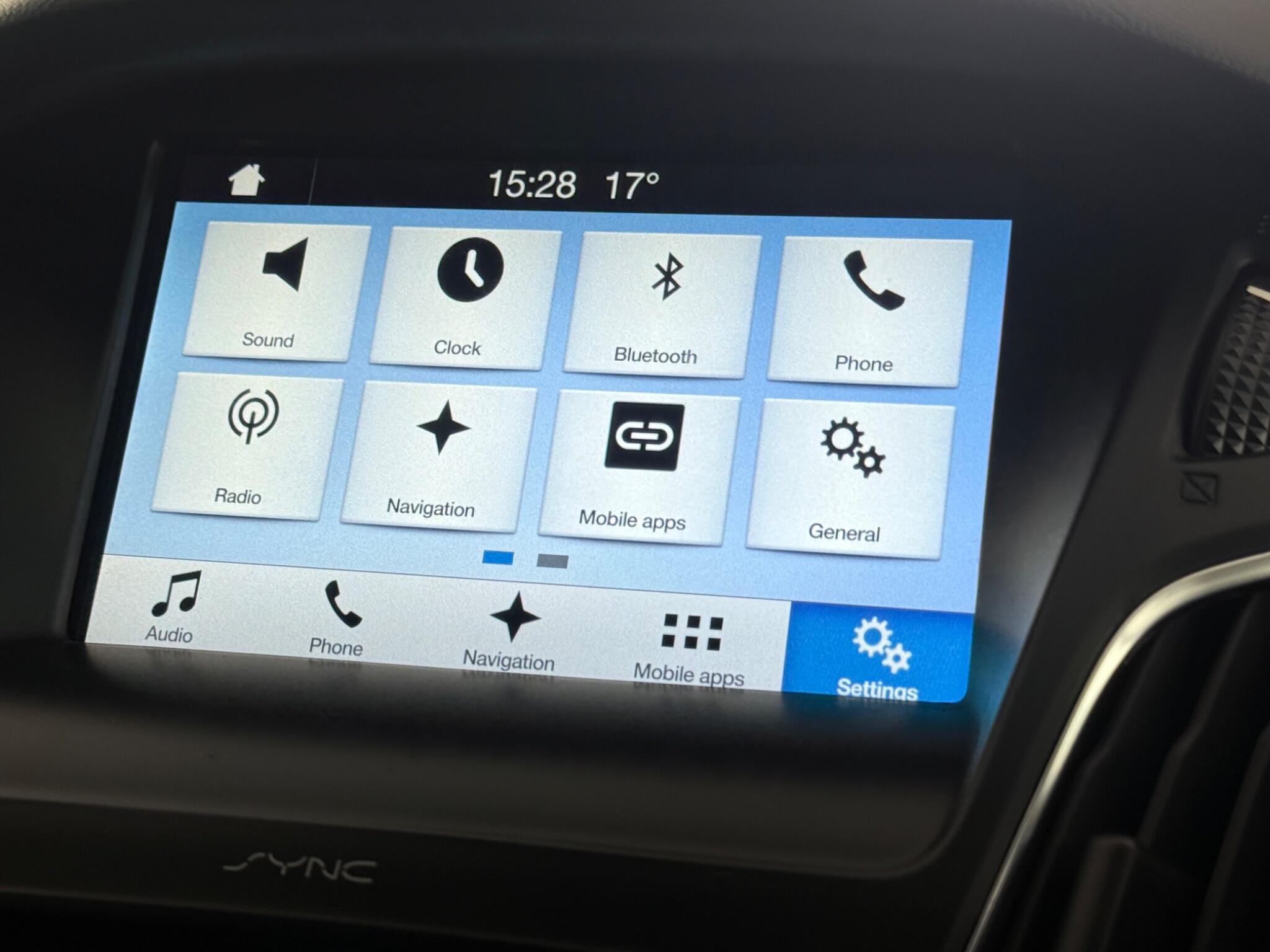 Ford Focus view 28