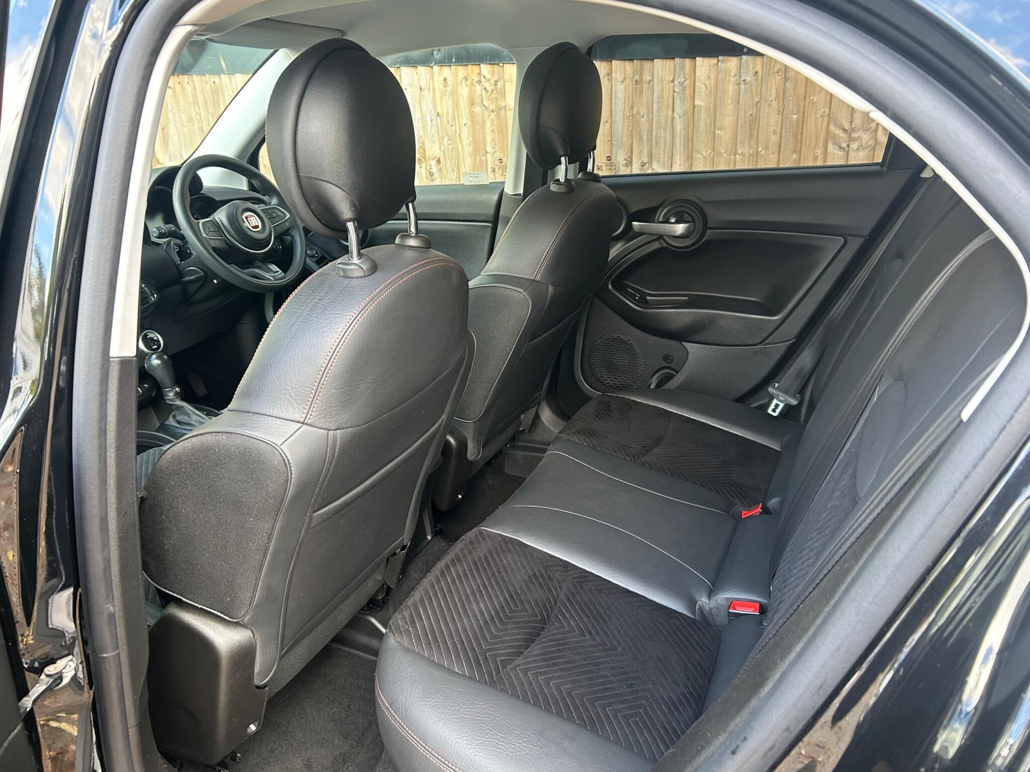 Fiat 500X view 30