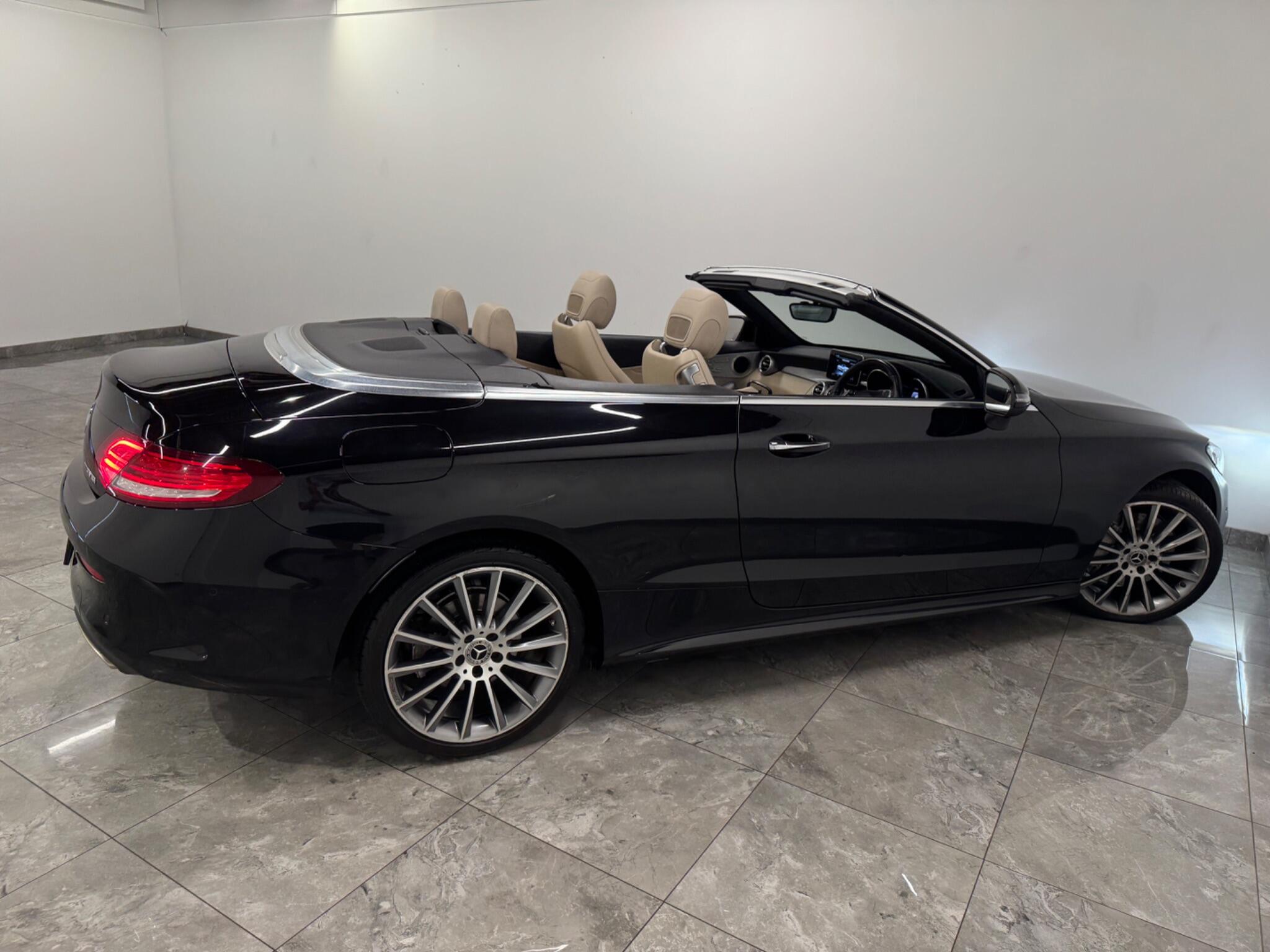 Mercedes-Benz C-Class view 11