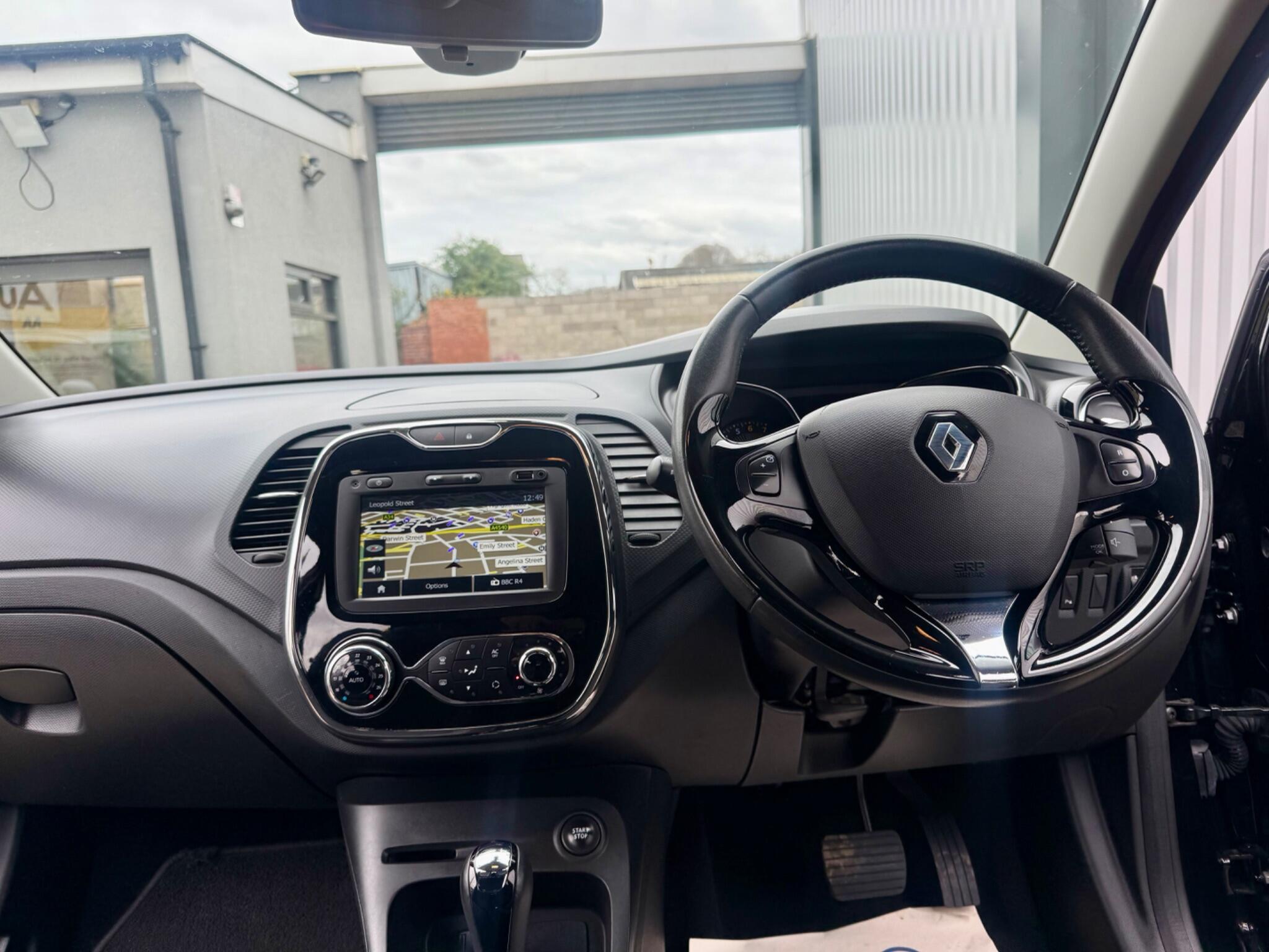 Renault Captur view 8