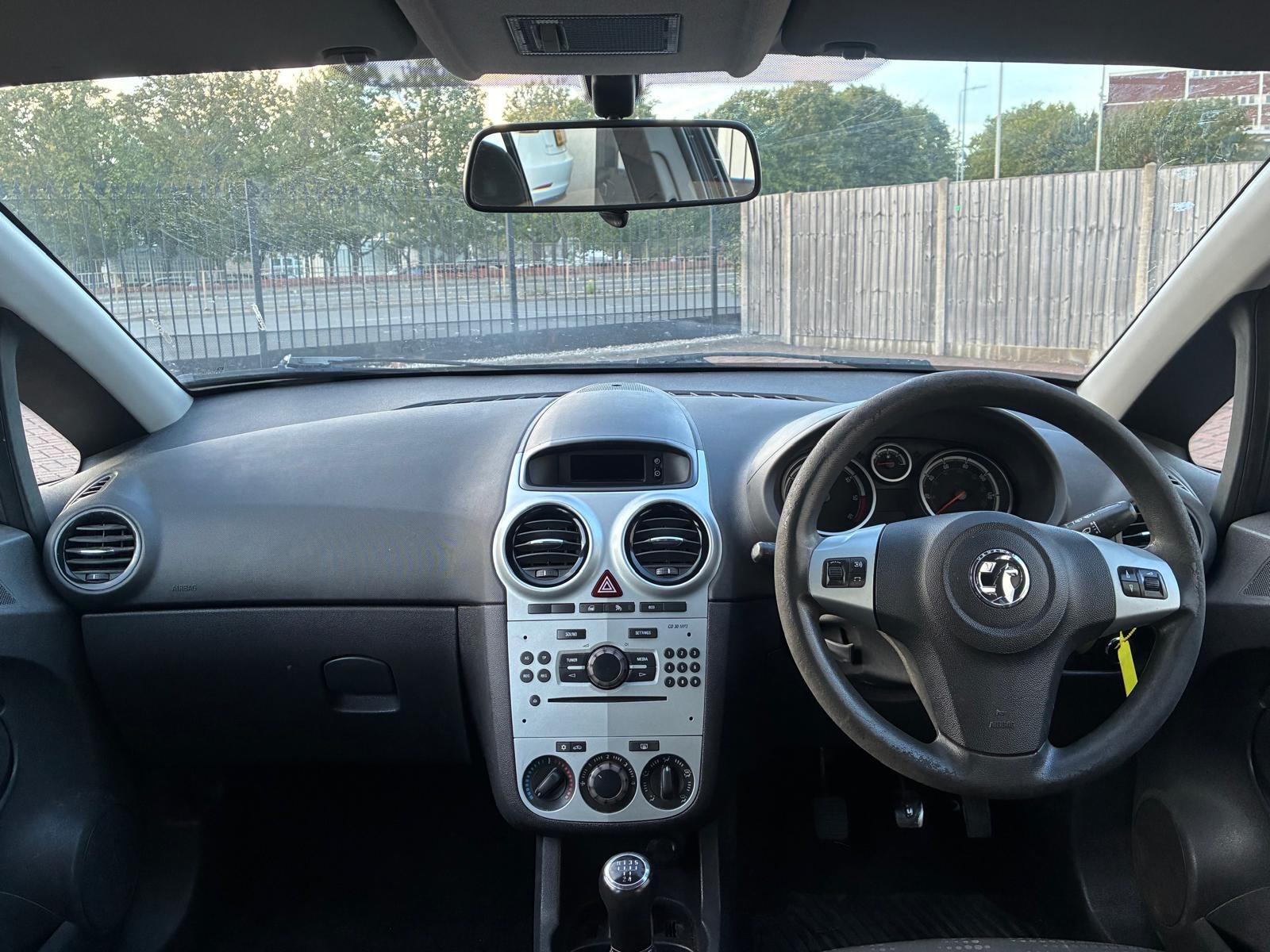 Vauxhall Corsa view 14