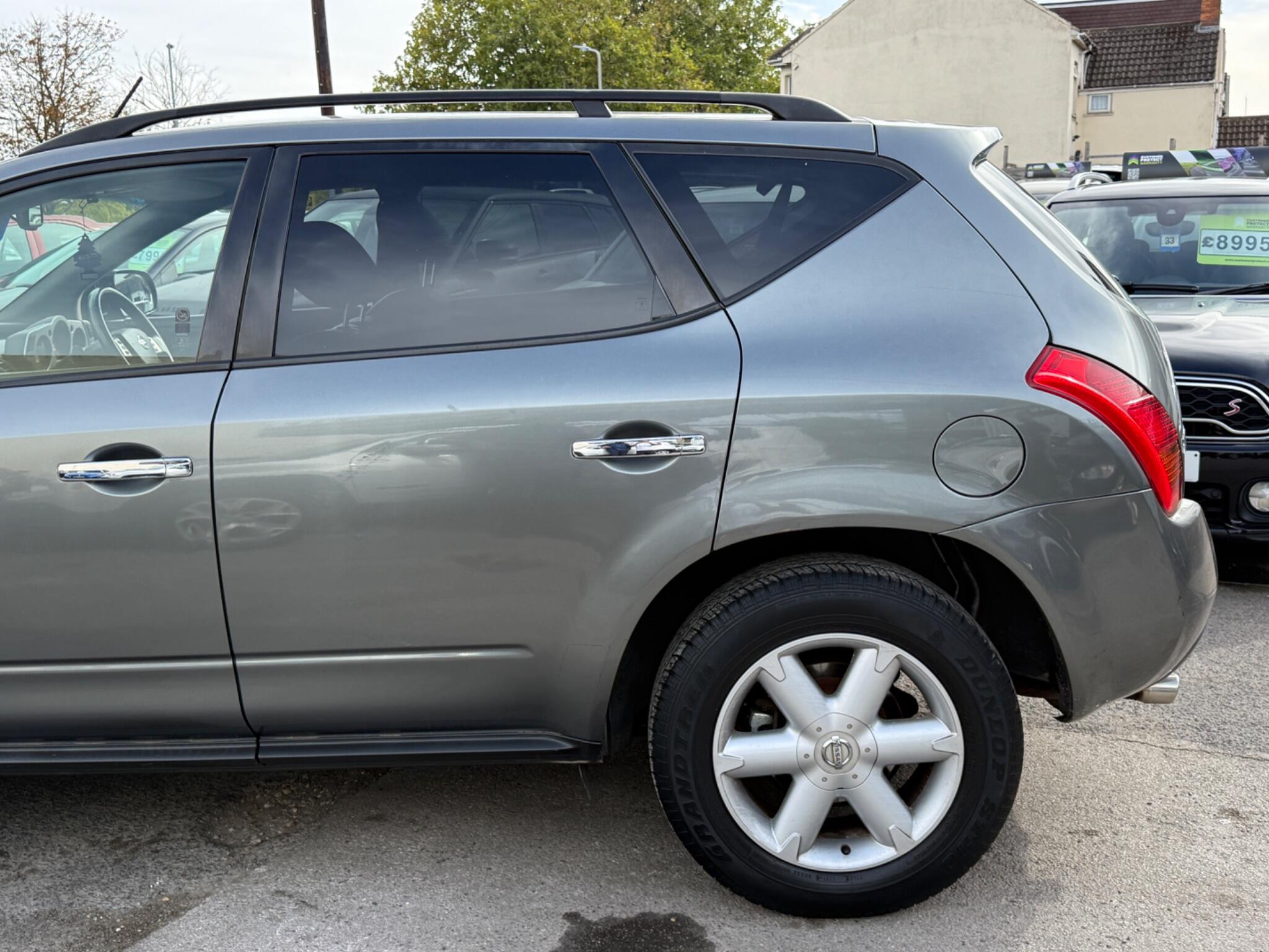 Nissan Murano - Image 12