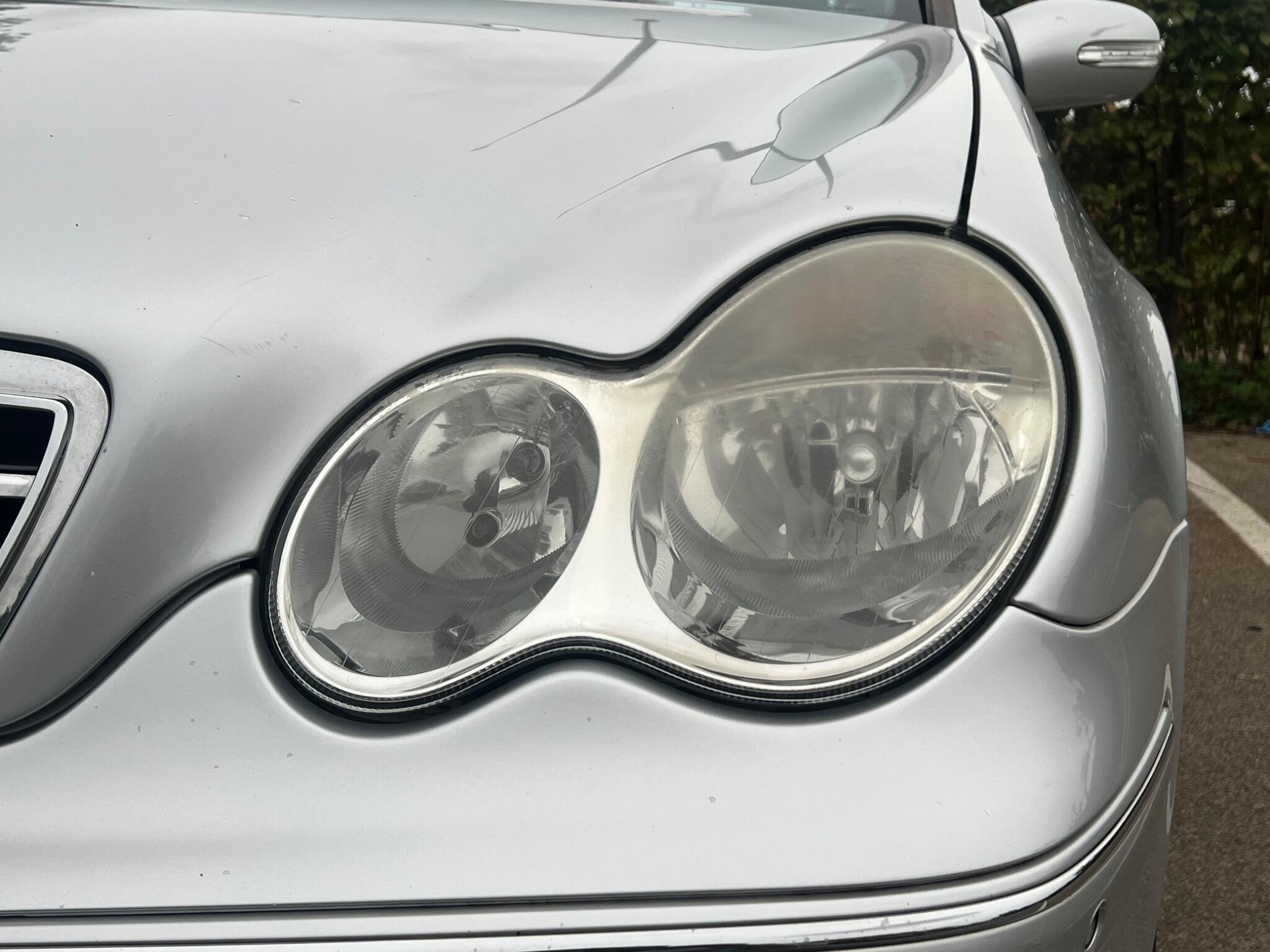 Mercedes-Benz C-Class view 13