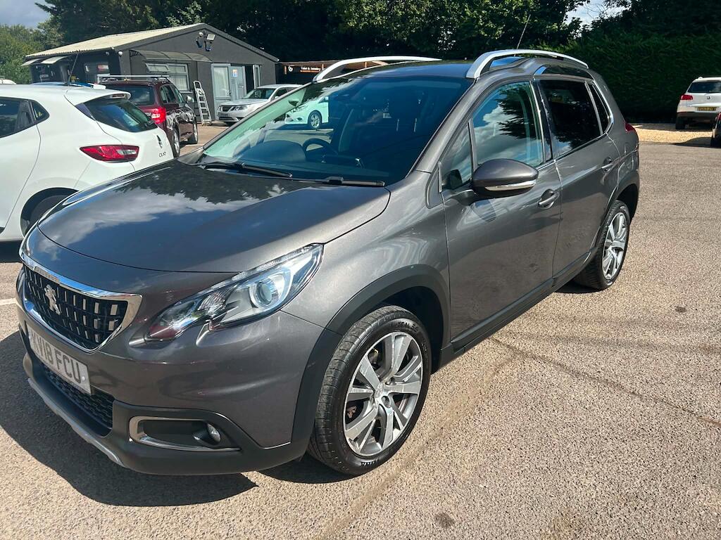Peugeot 2008 view 5