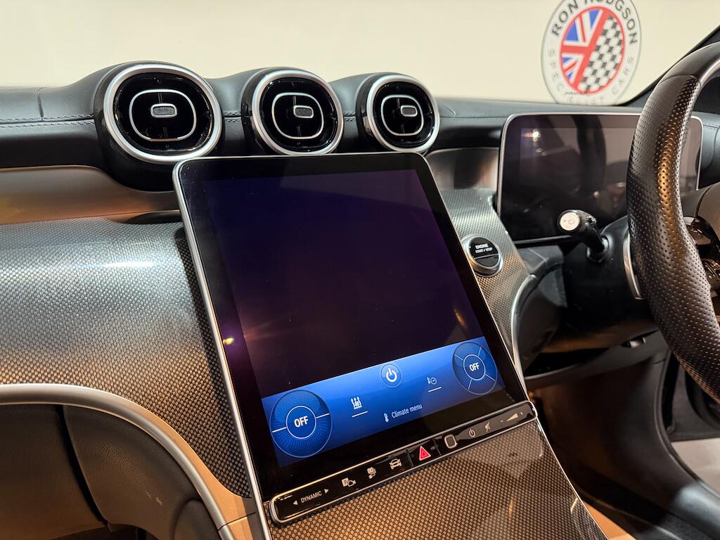 Mercedes-Benz GLC view 16