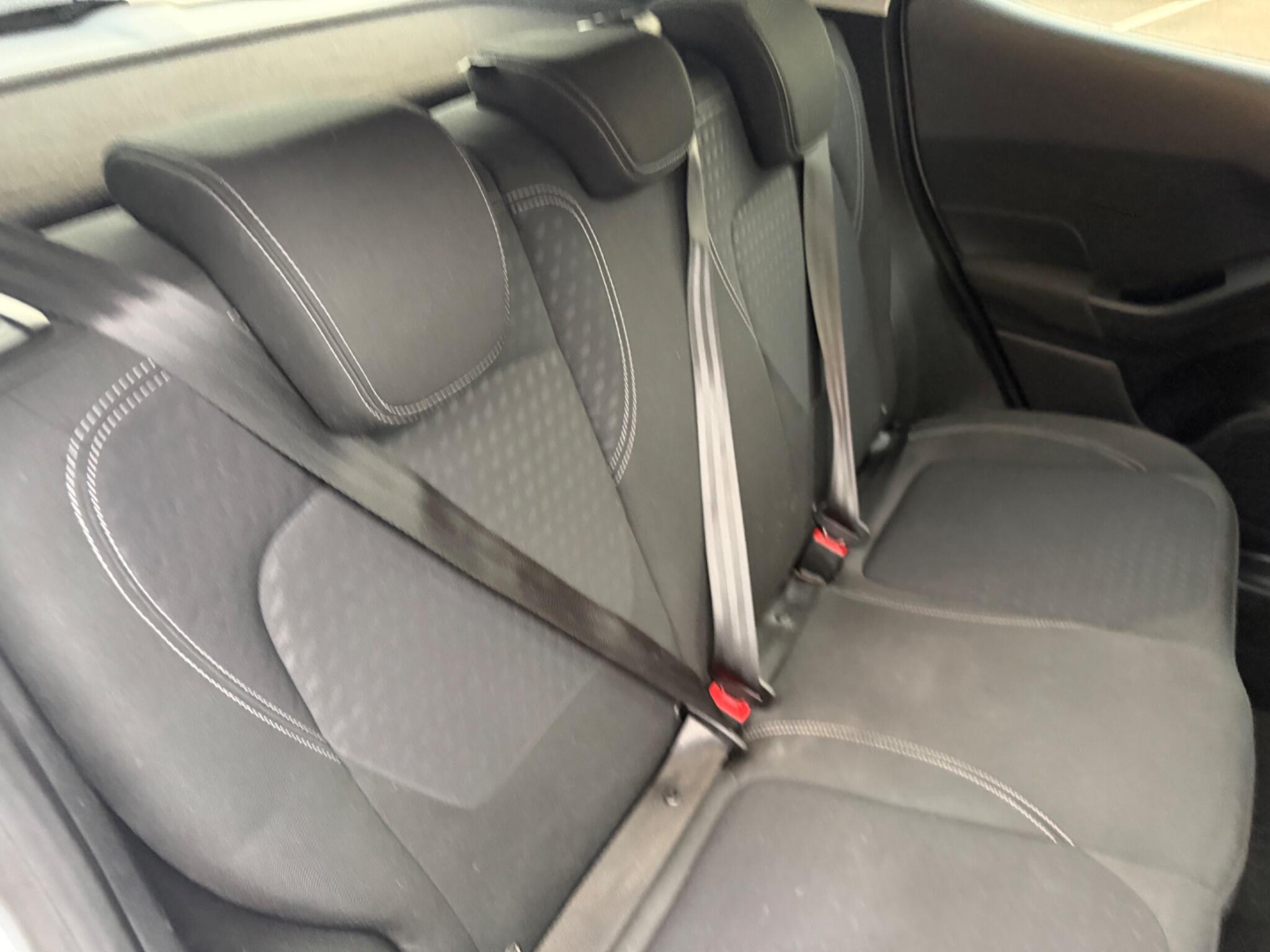 Ford Fiesta view 8