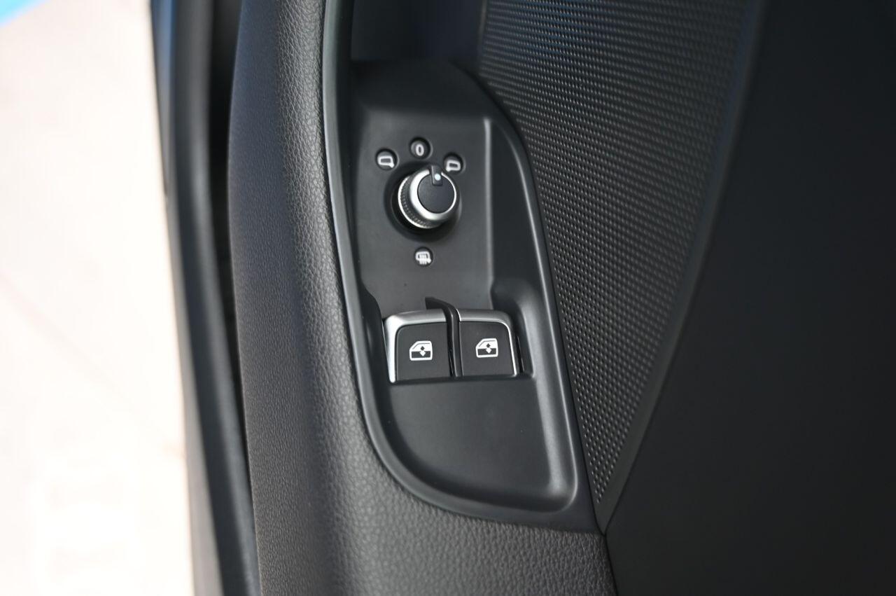 Audi S3 view 34