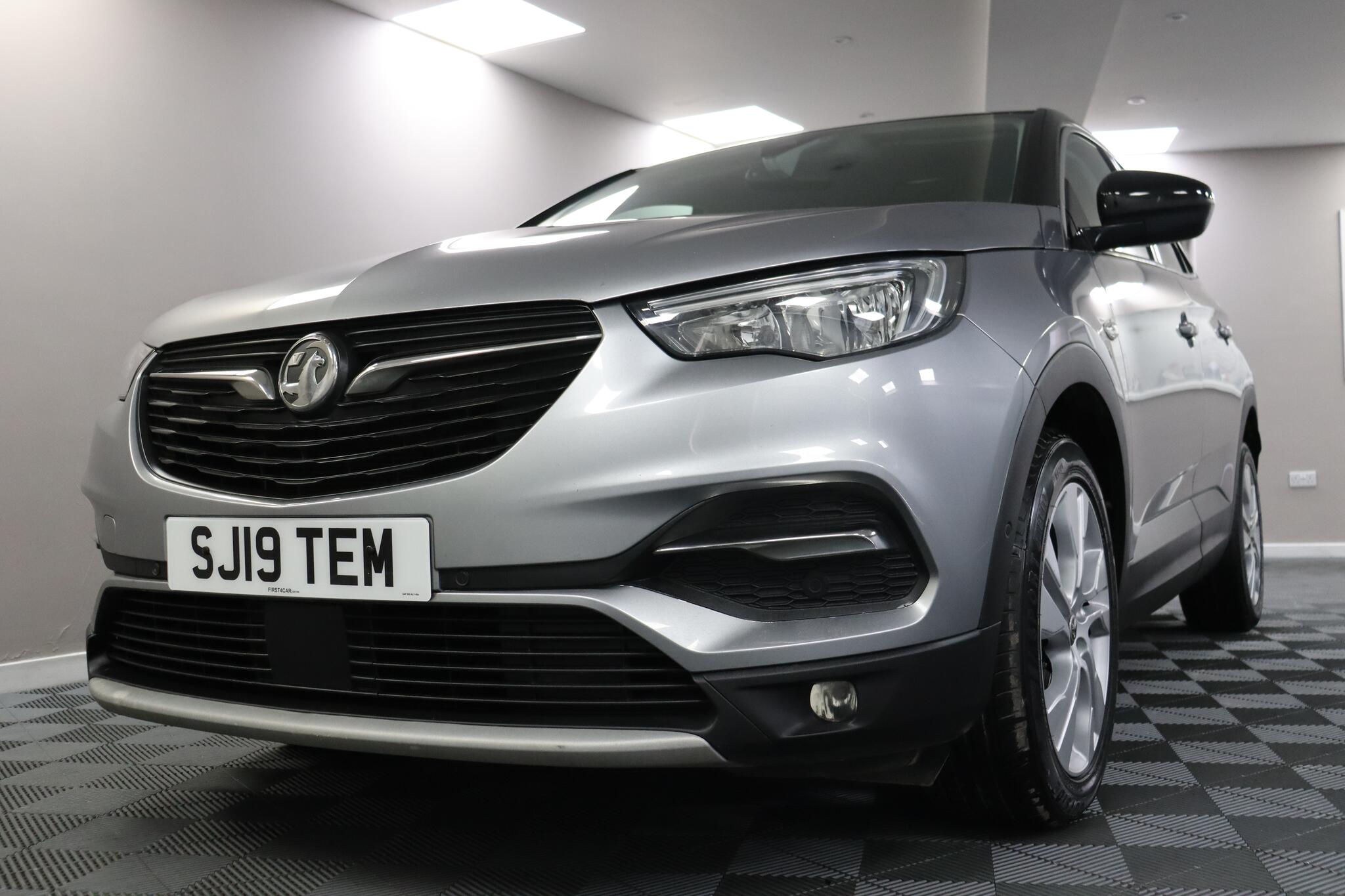 Vauxhall Grandland X view 28
