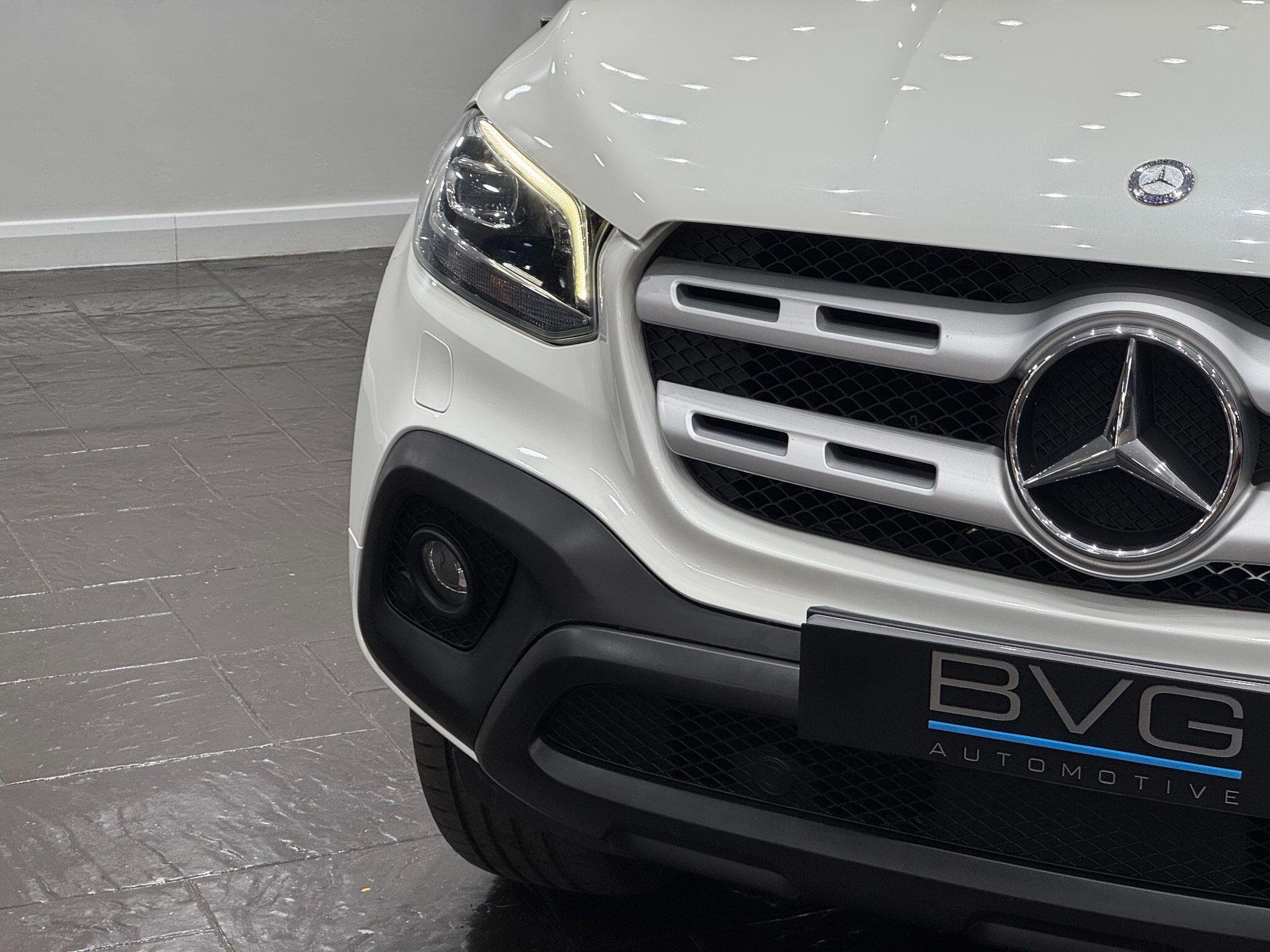 Mercedes-Benz X-Class view 13
