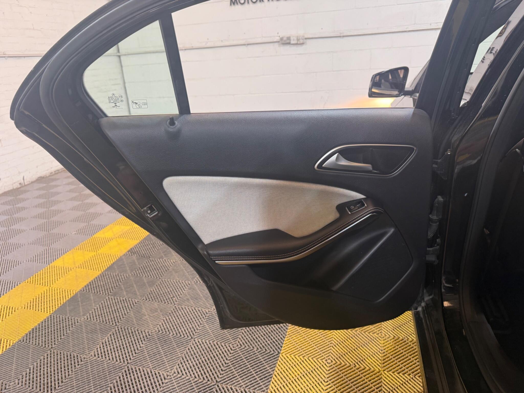 Mercedes-Benz A Class view 42