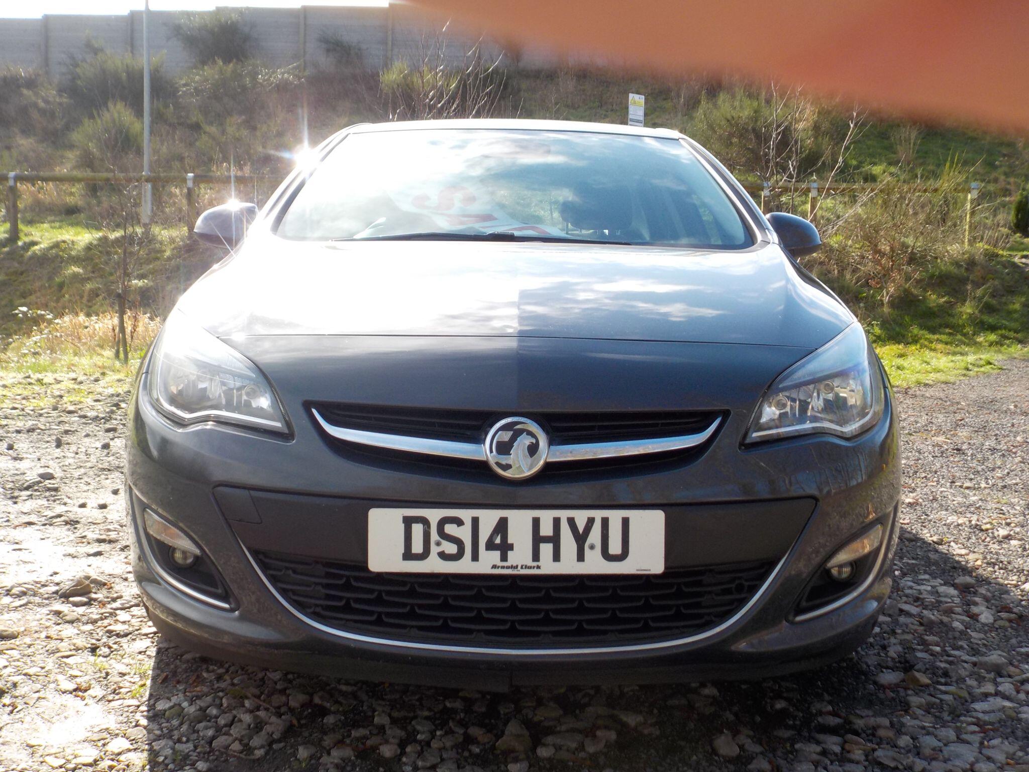 Vauxhall Astra 1.7 CDTi ecoFLEX 99g Elite Euro 5 (s/s) 5dr