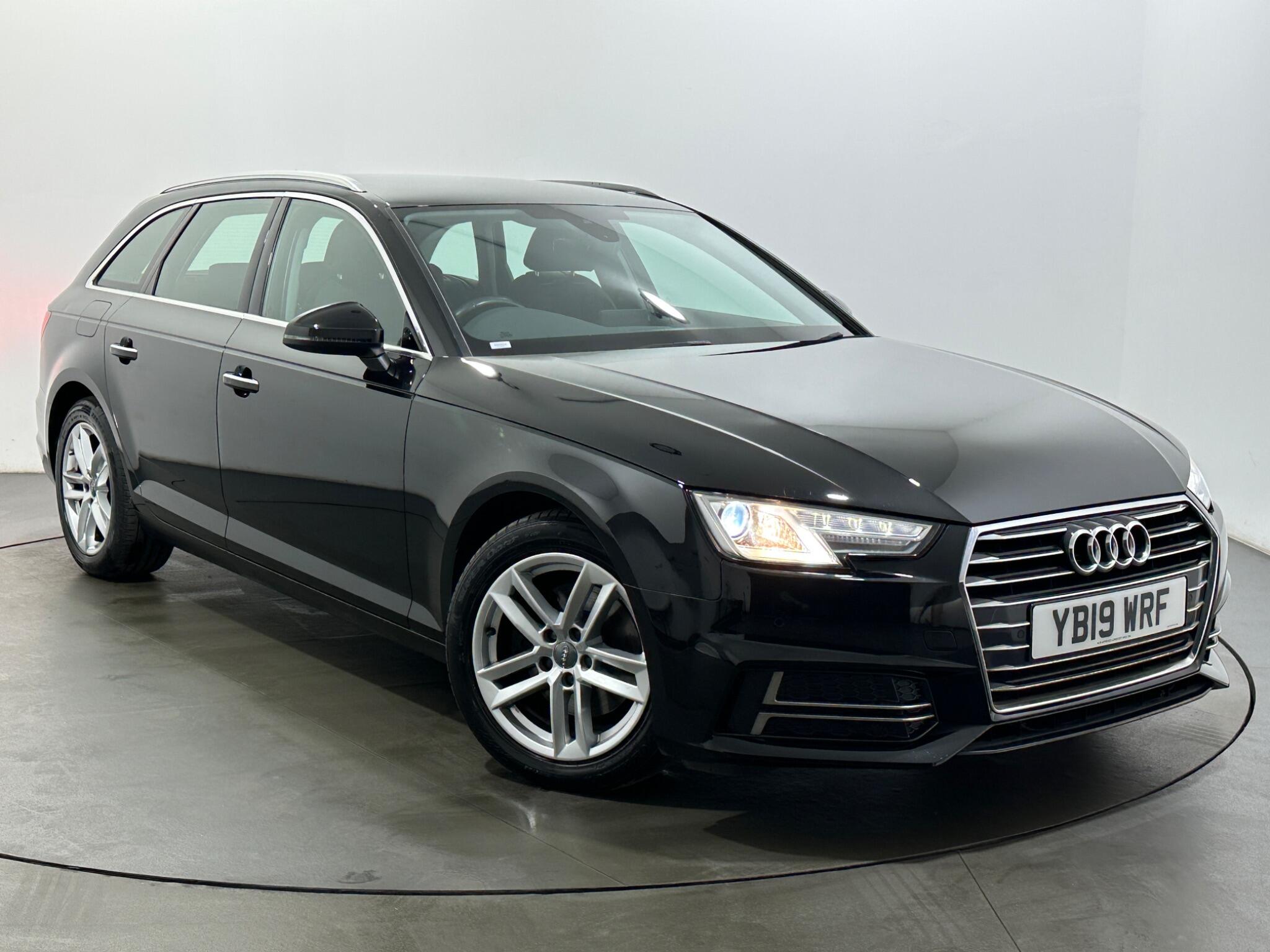 Audi A4 view 53