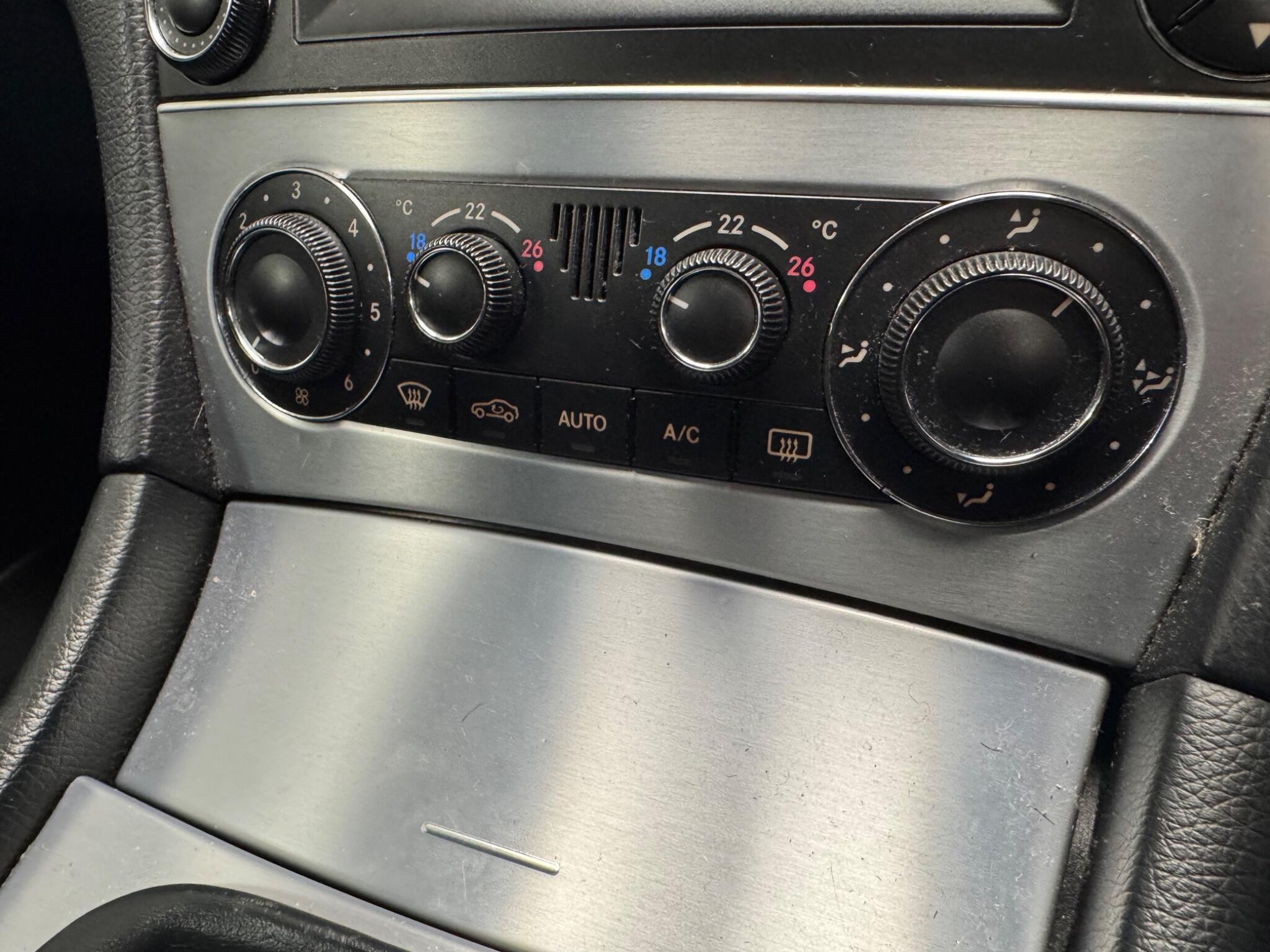 Mercedes-Benz CLC view 12