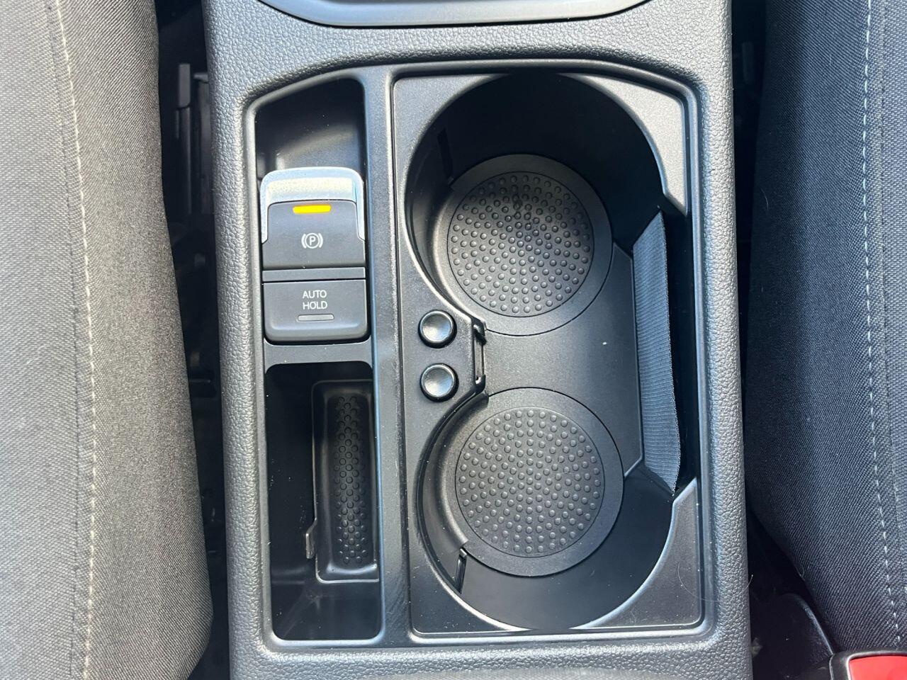 Volkswagen Touran view 19
