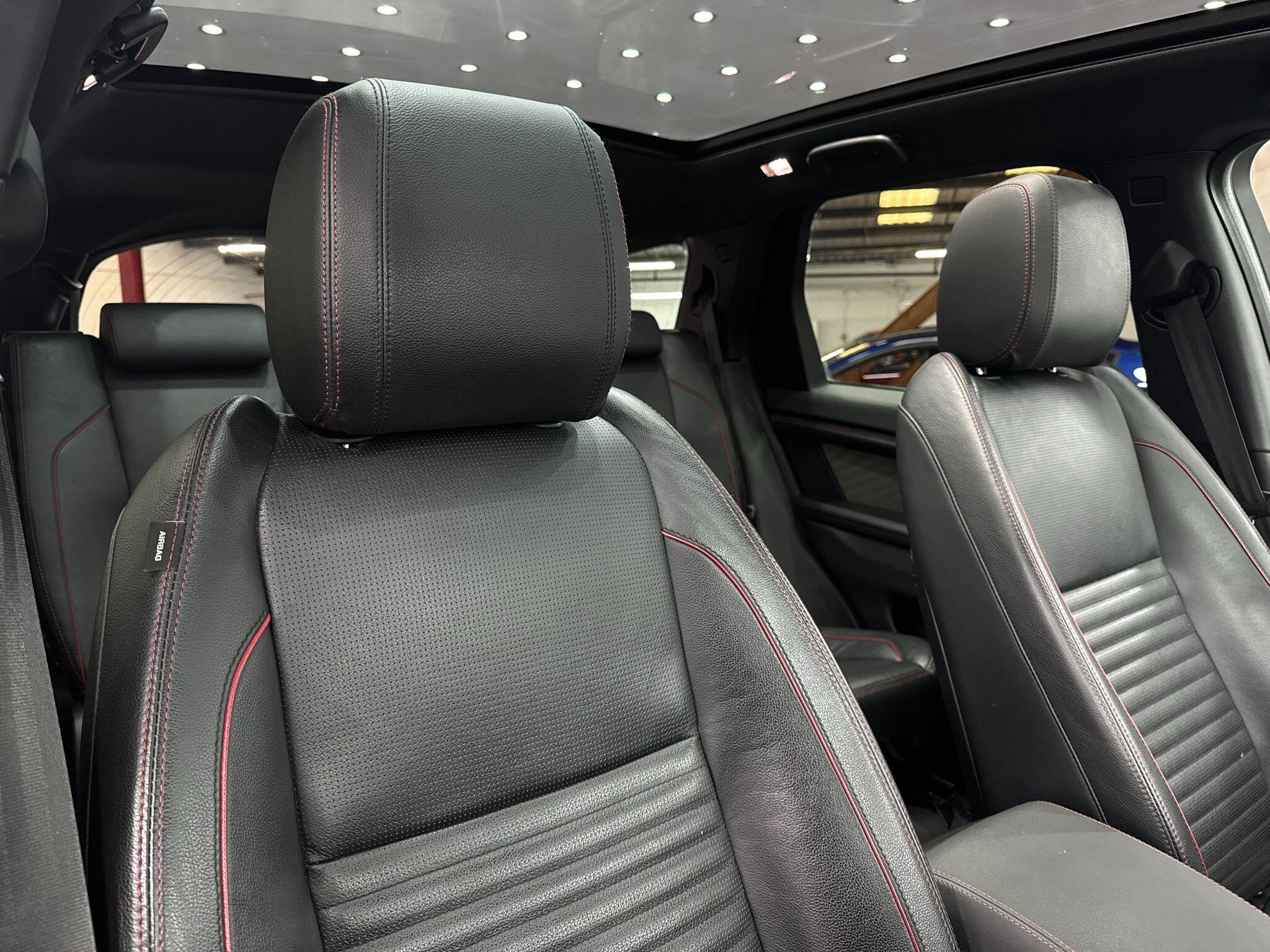 Land Rover Discovery Sport view 28