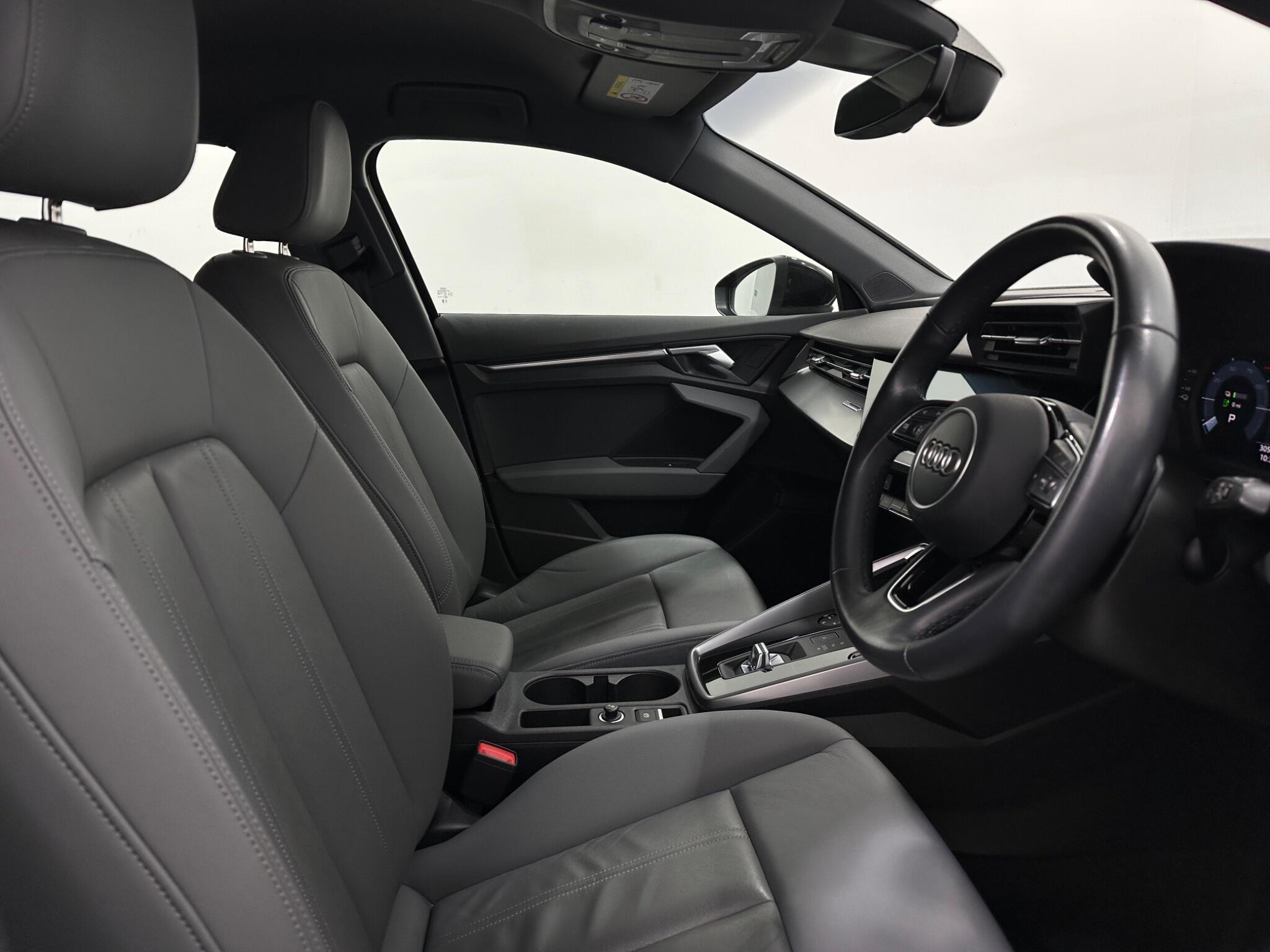 Audi A3 view 32