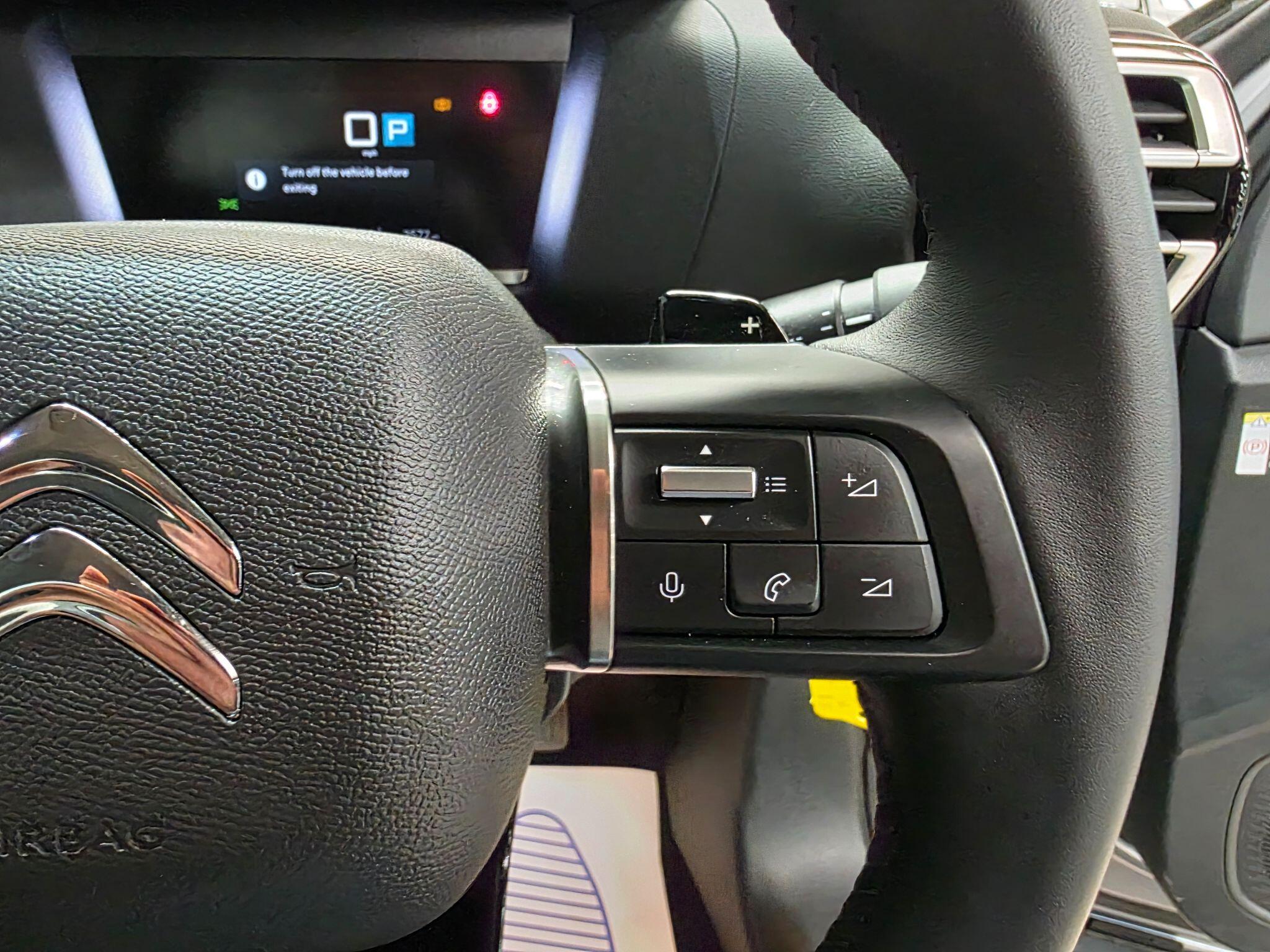 Citroen C4 view 17
