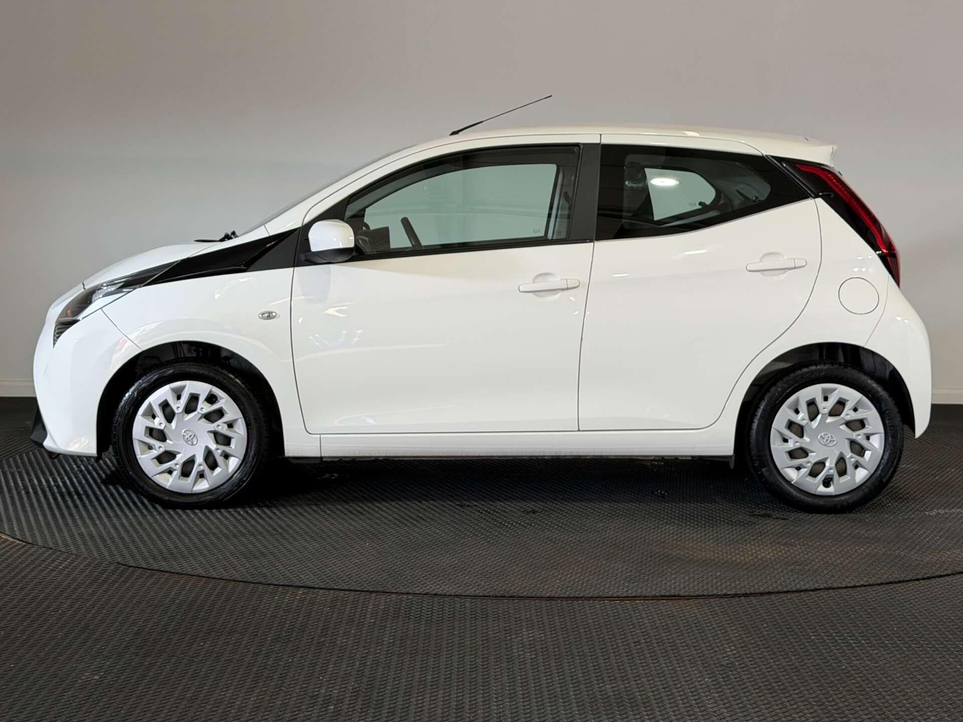 Toyota Aygo view 4