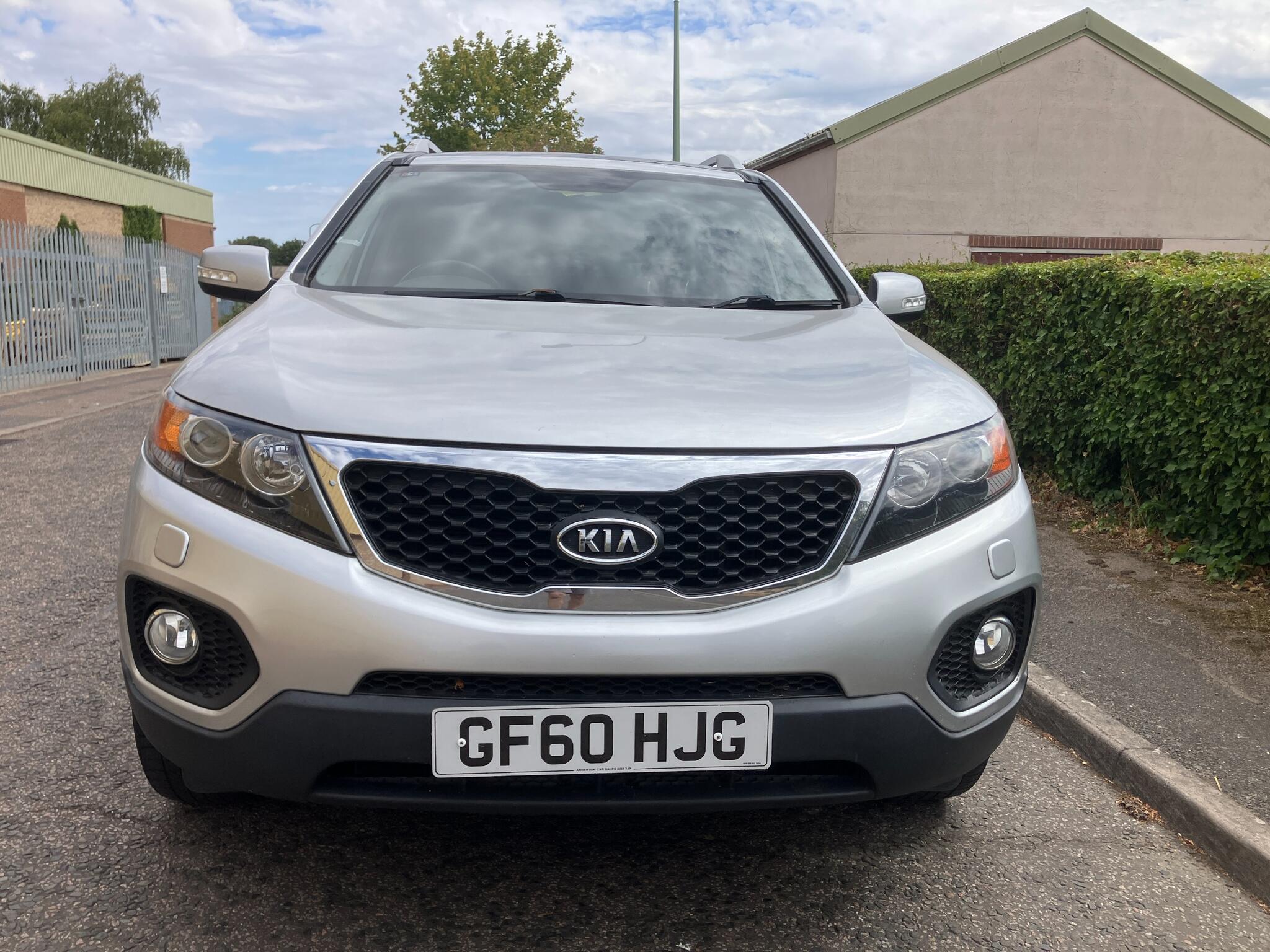 Kia Sorento view 2