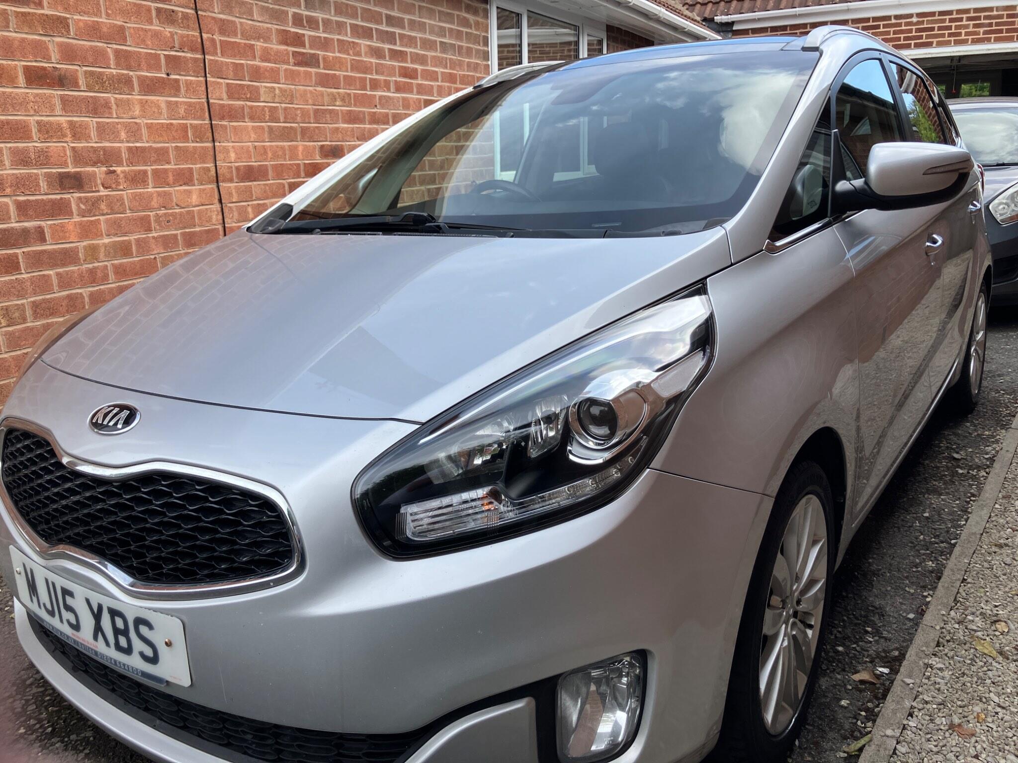 Kia Carens