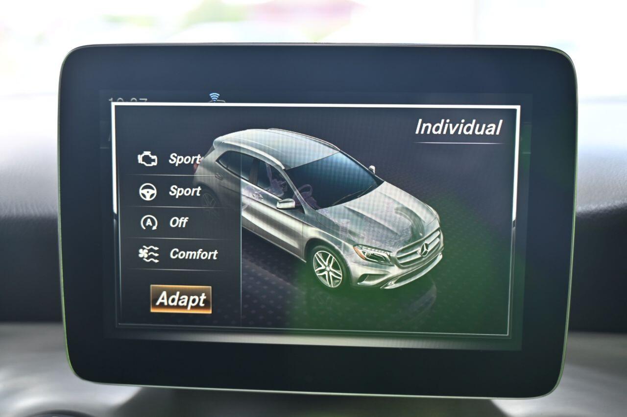 Mercedes-Benz Gla view 29