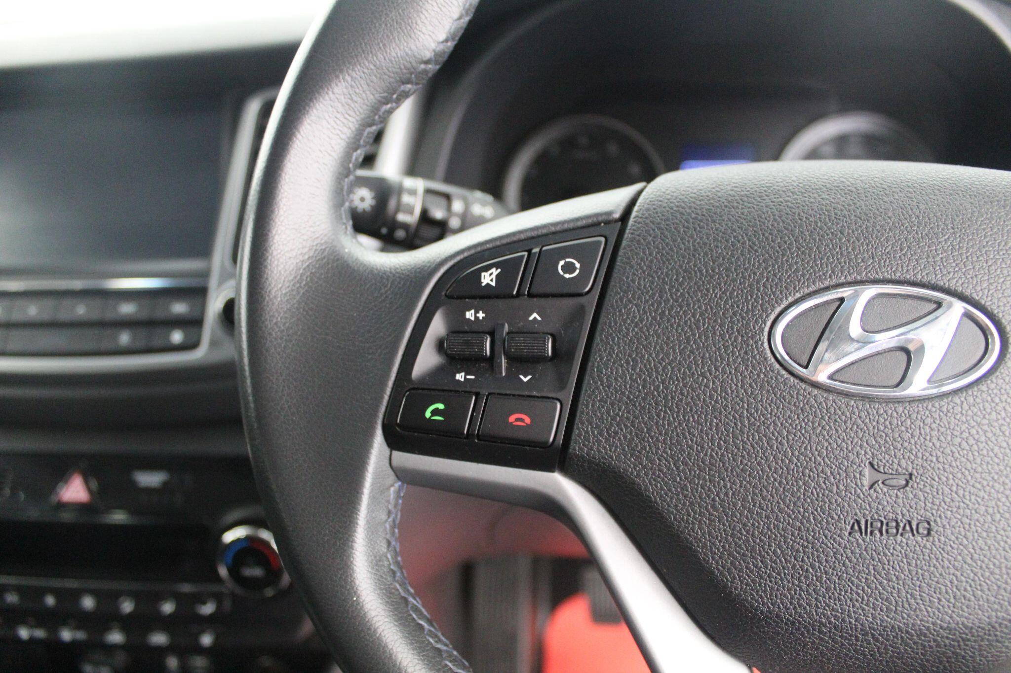 Hyundai Tucson view 42