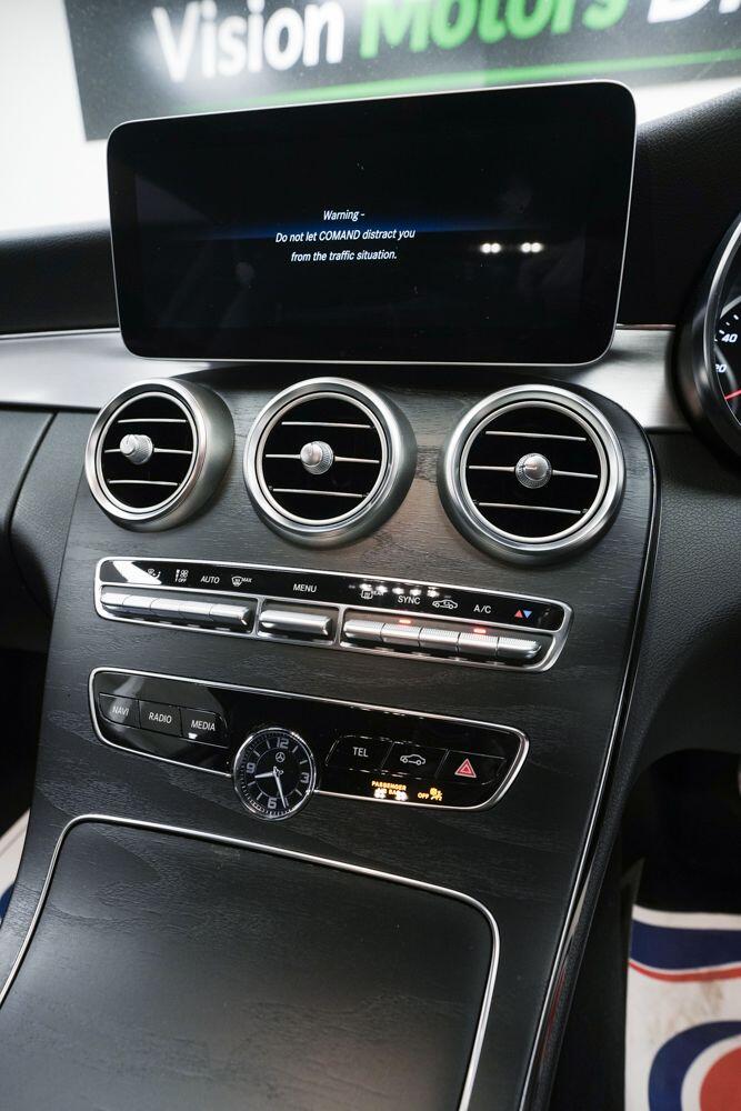 Mercedes-Benz C Class view 16