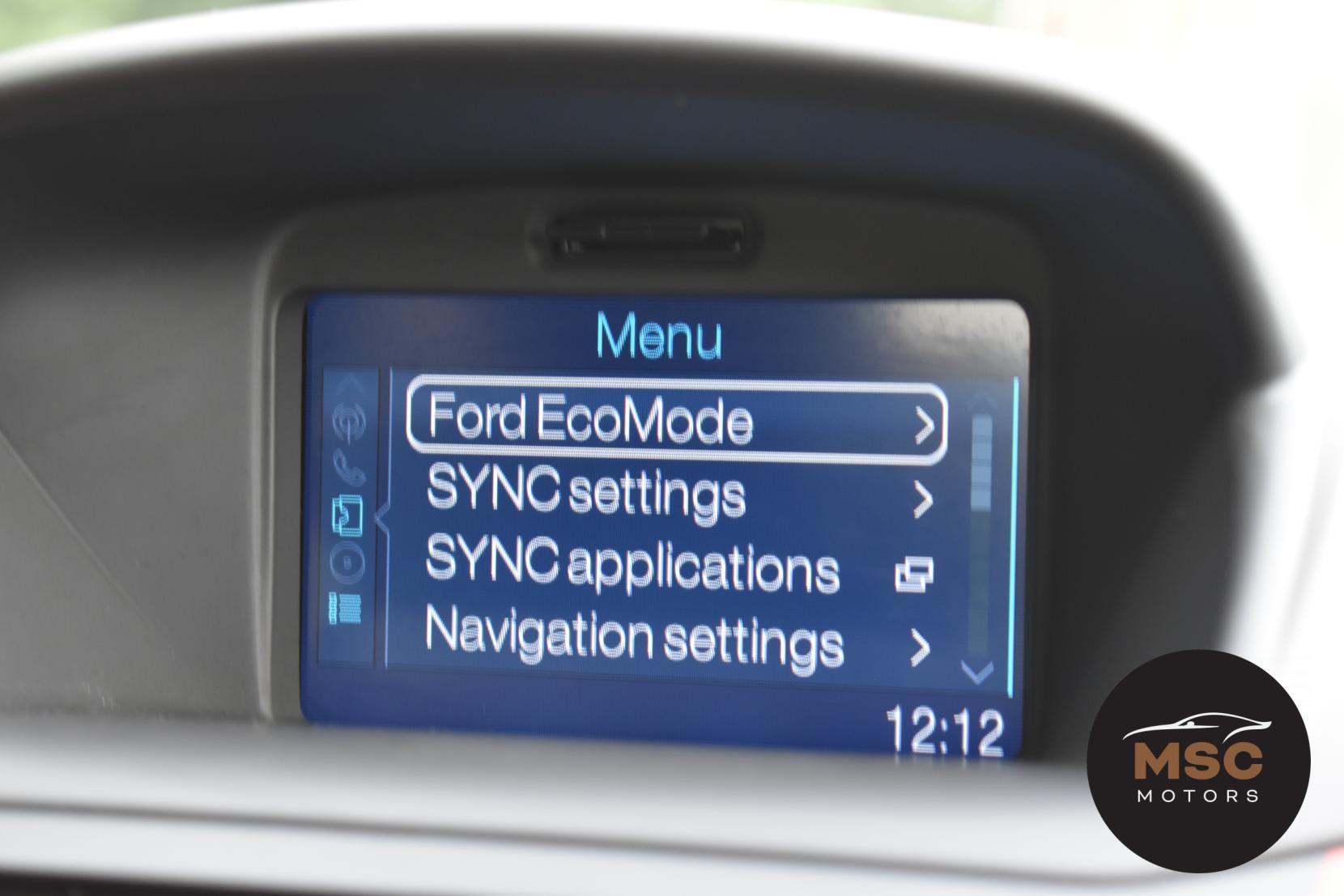 Ford Fiesta view 48
