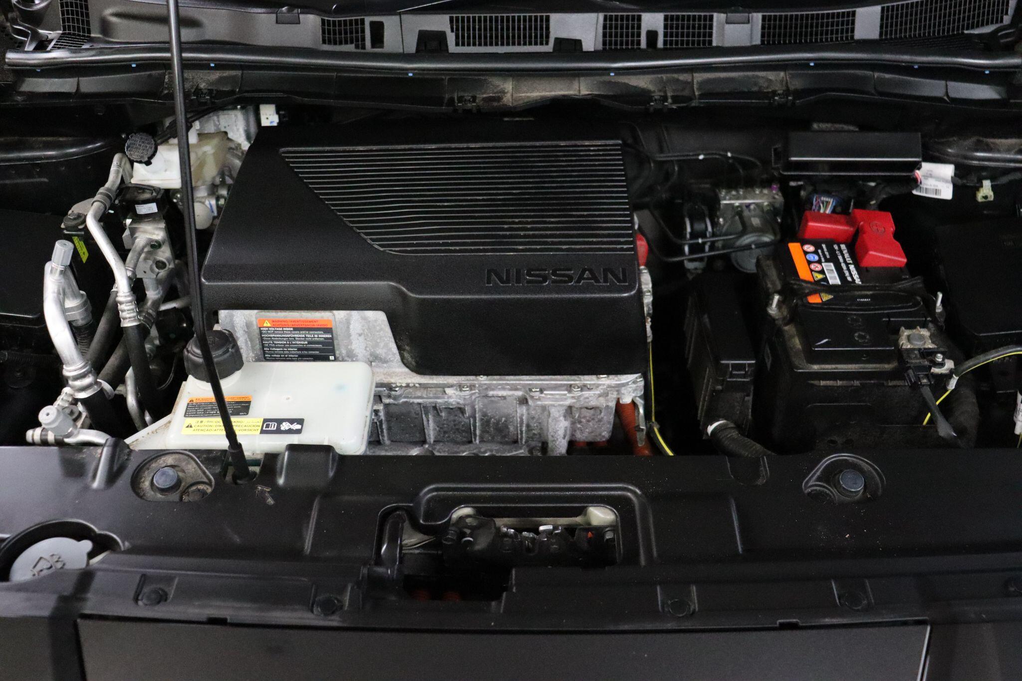 Nissan Leaf view 46