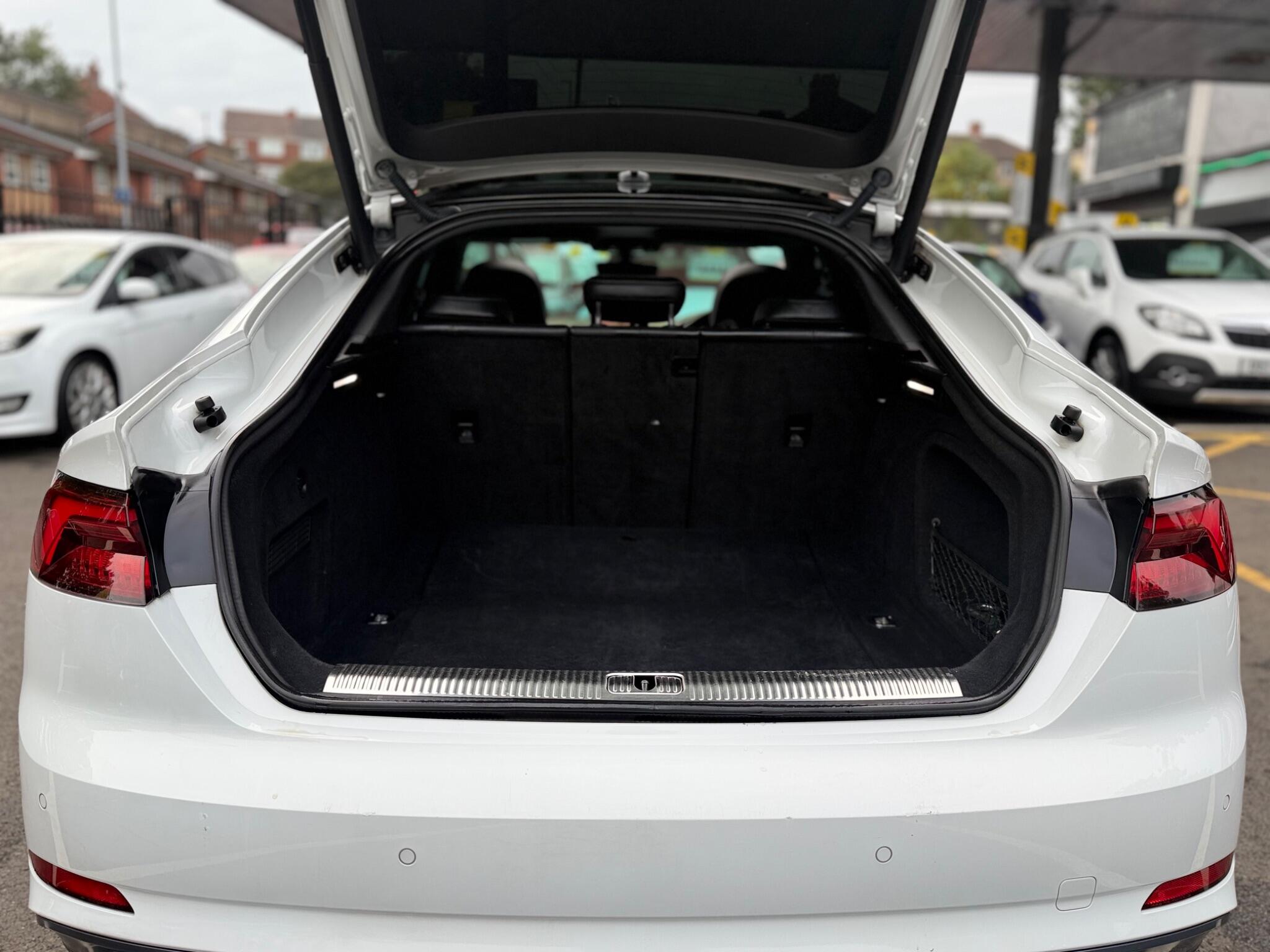 Audi A5 view 33