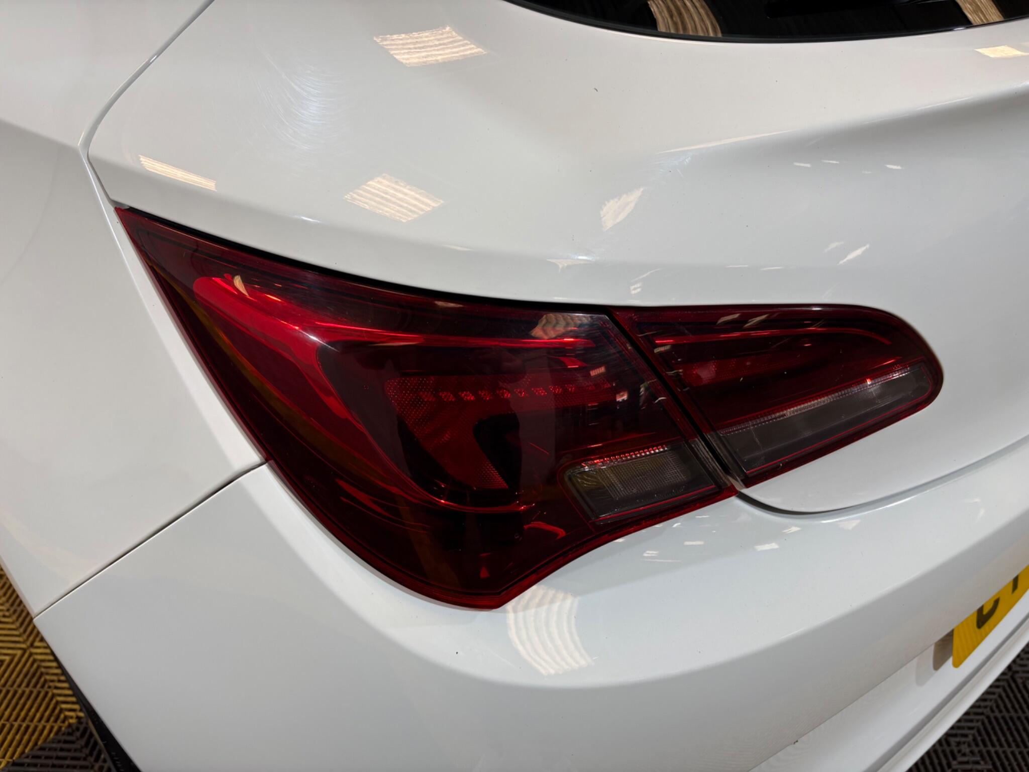 Vauxhall Astra GTC view 50