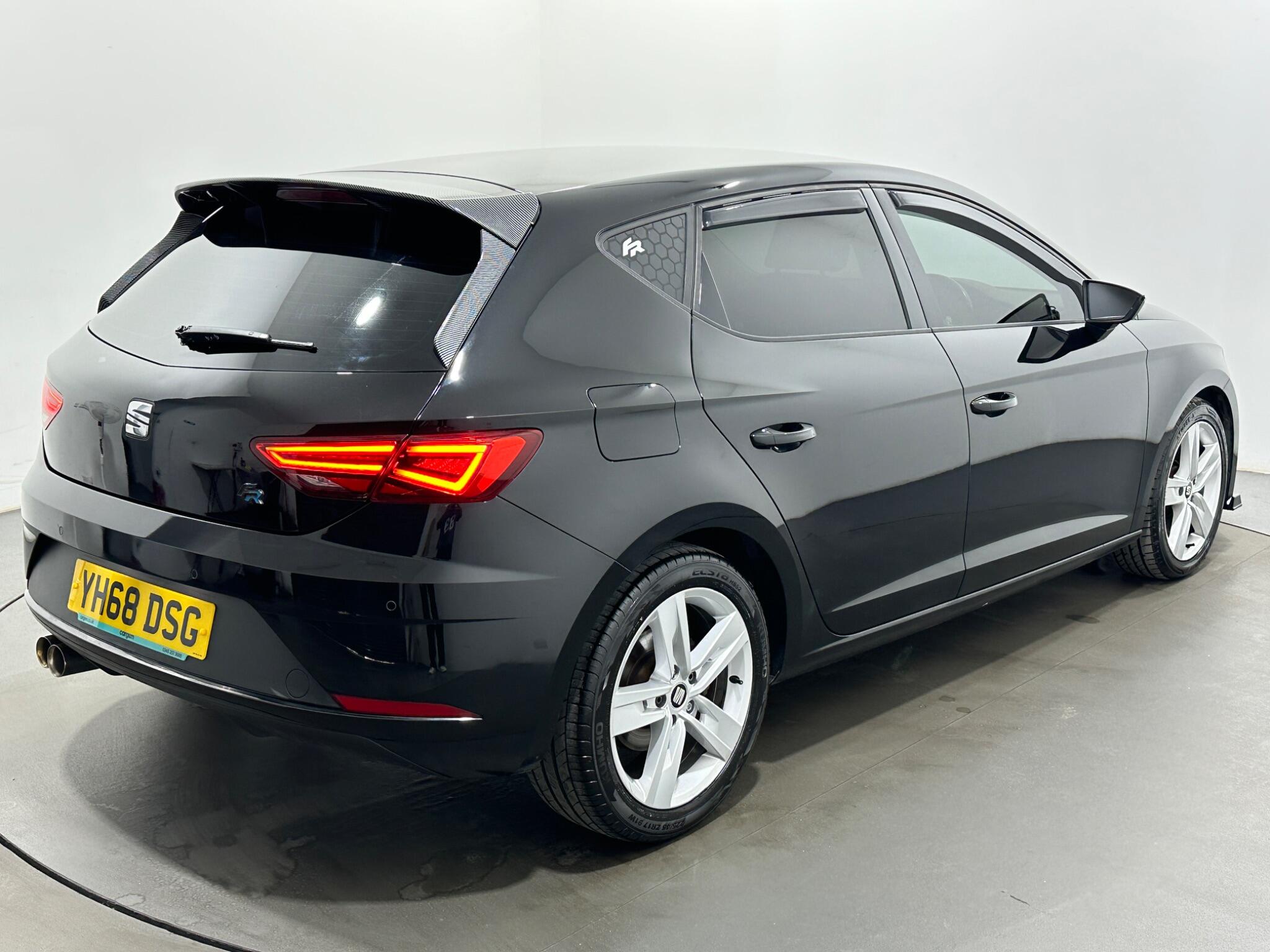 Seat Leon view 50