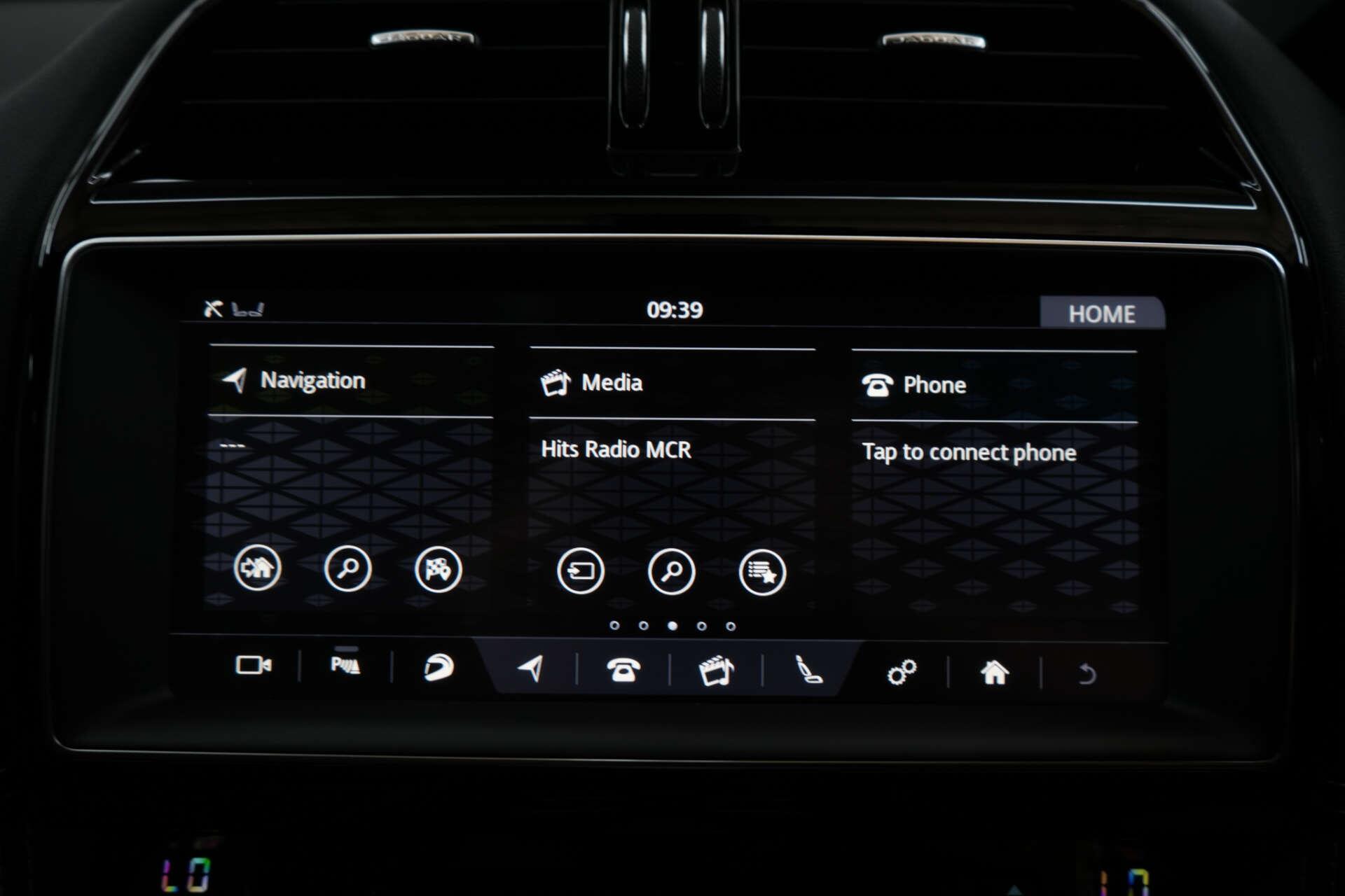 Jaguar F-Pace view 35