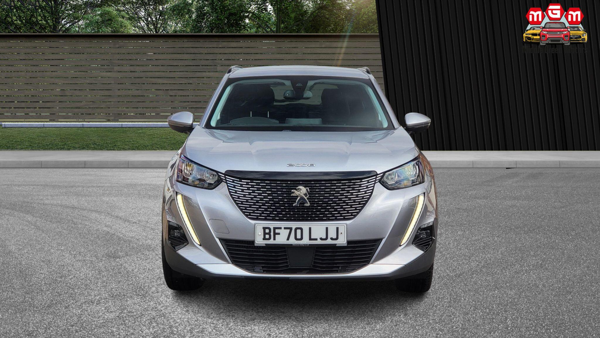 Peugeot 2008 view 5