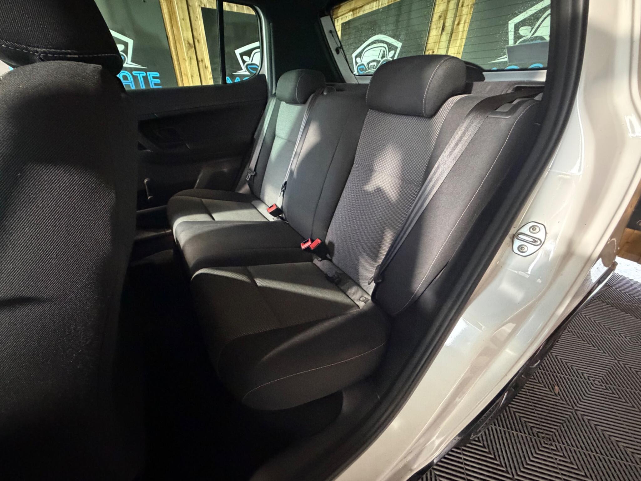 Skoda Fabia view 16