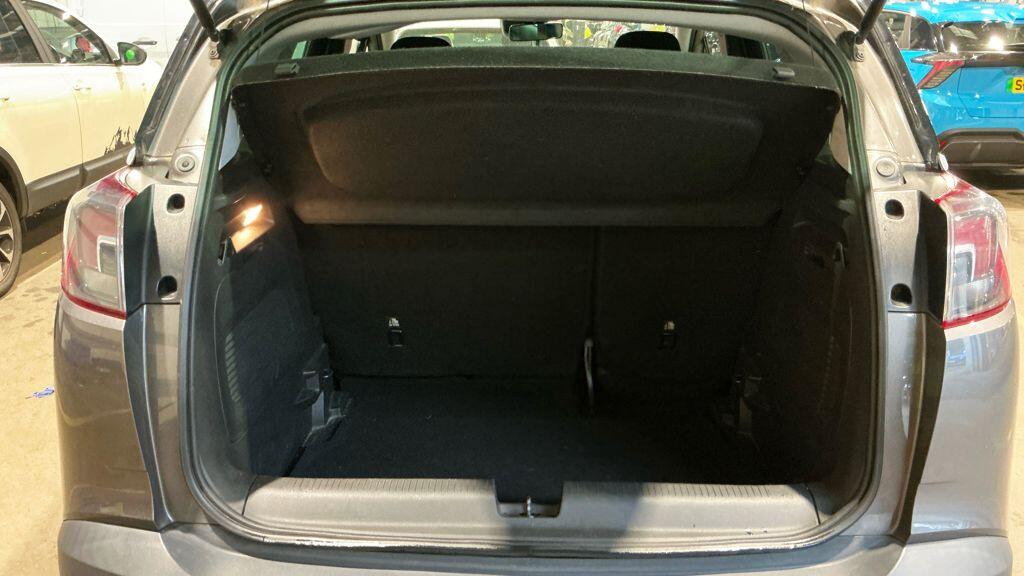 Vauxhall Crossland X view 14