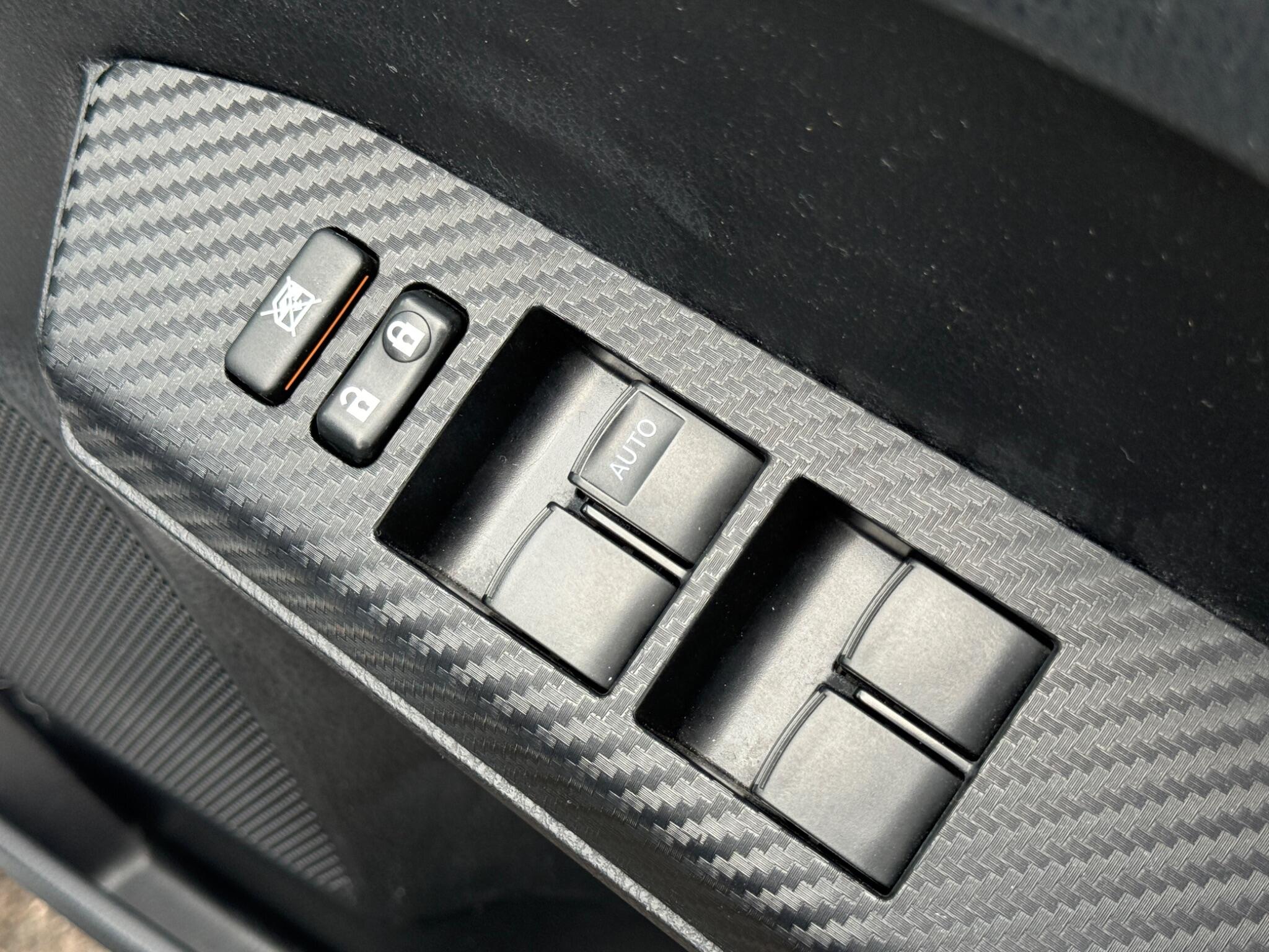 Toyota RAV4 - Image 39